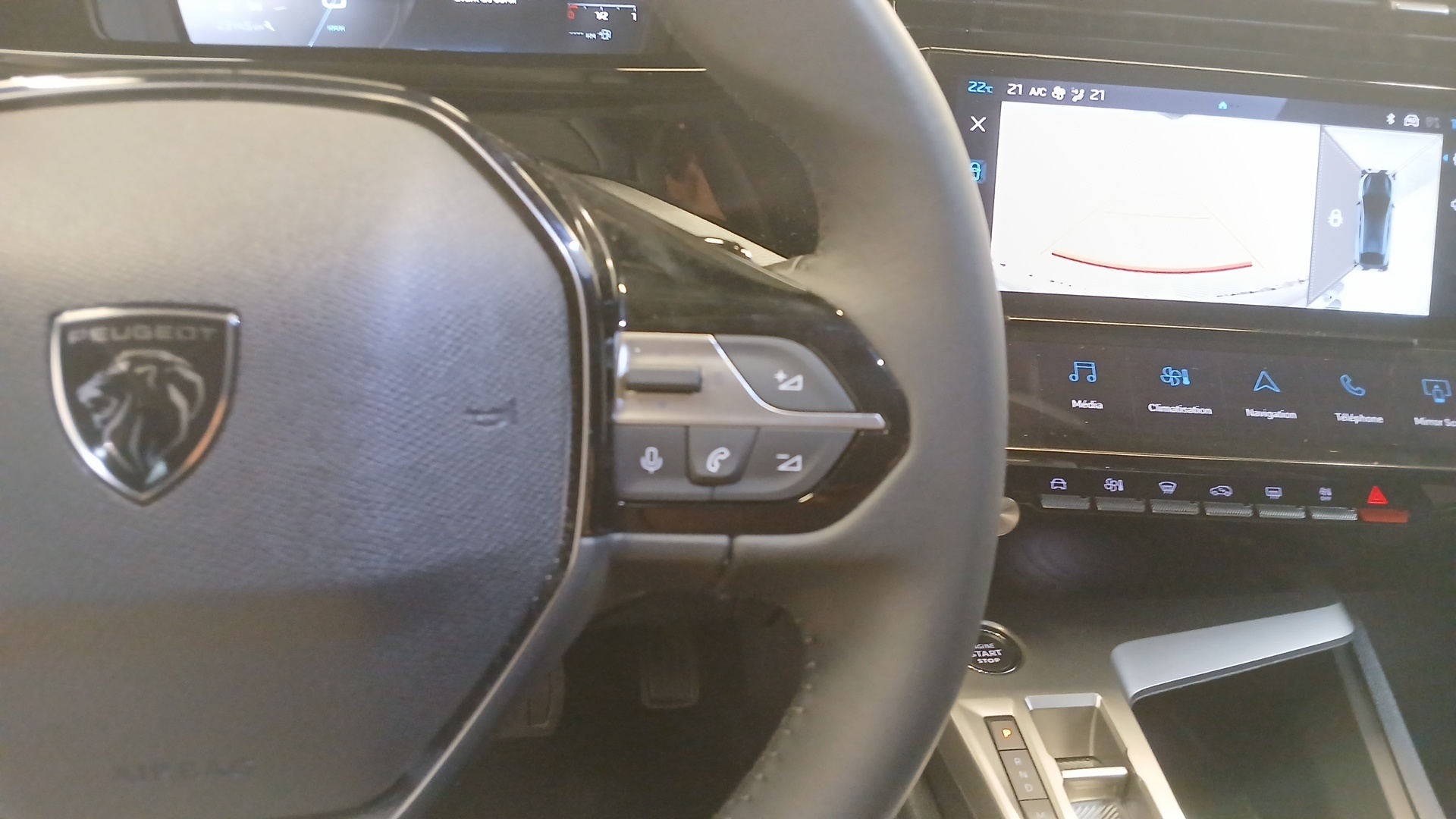 PEUGEOT 408 Allure Hybrid 145 ch e-DCS6