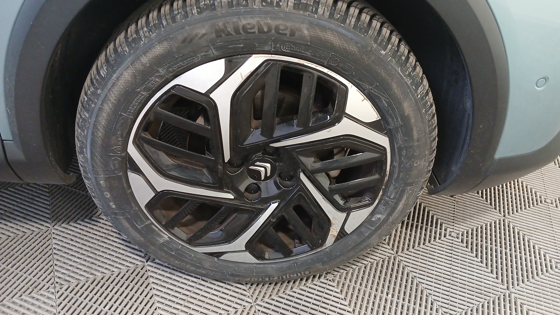 CITROEN C4 PureTech 130 EAT8 Max — expertise