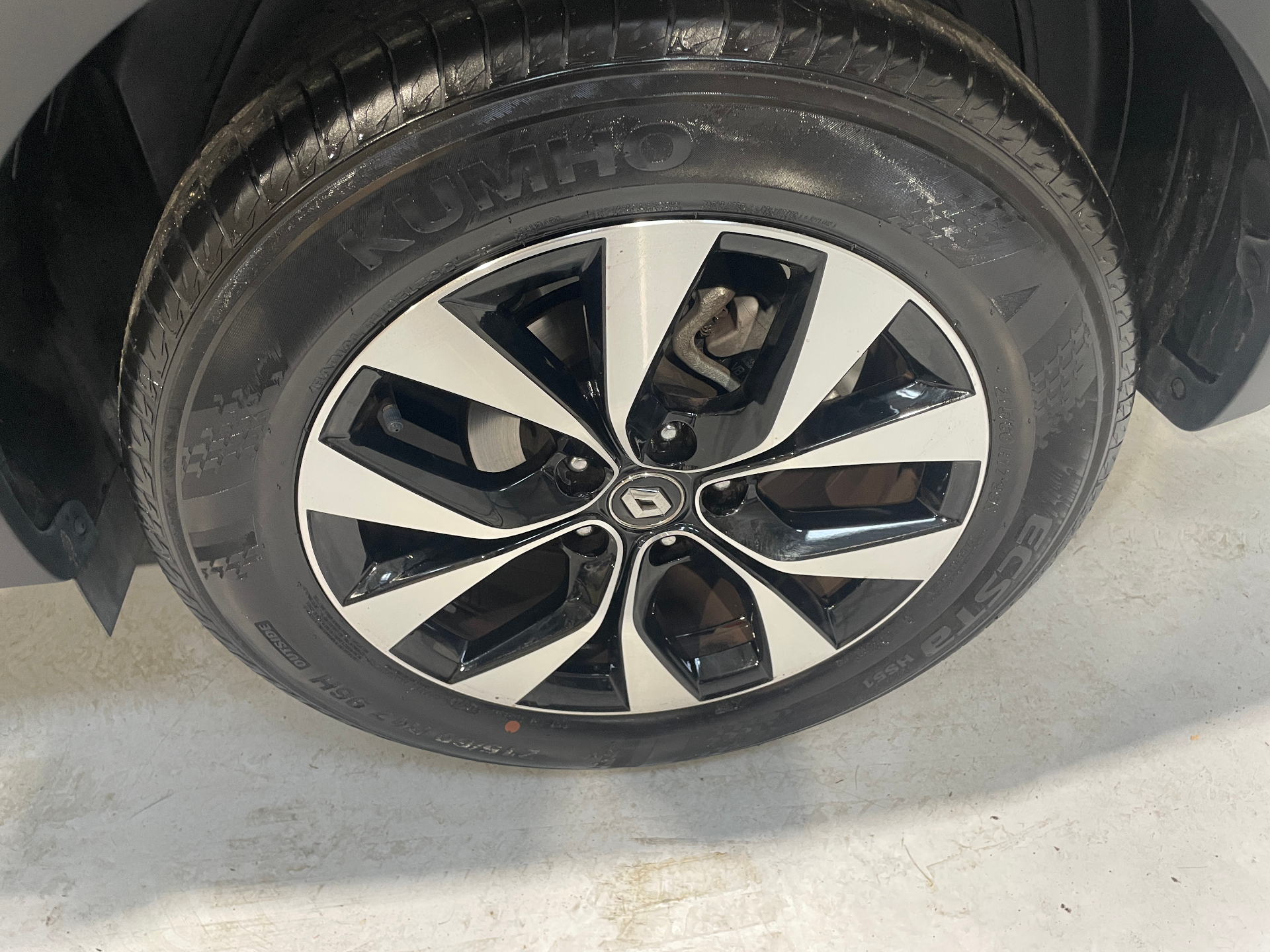 RENAULT ARKANA E-Tech hybride 145 - 22 Evolution — expertise