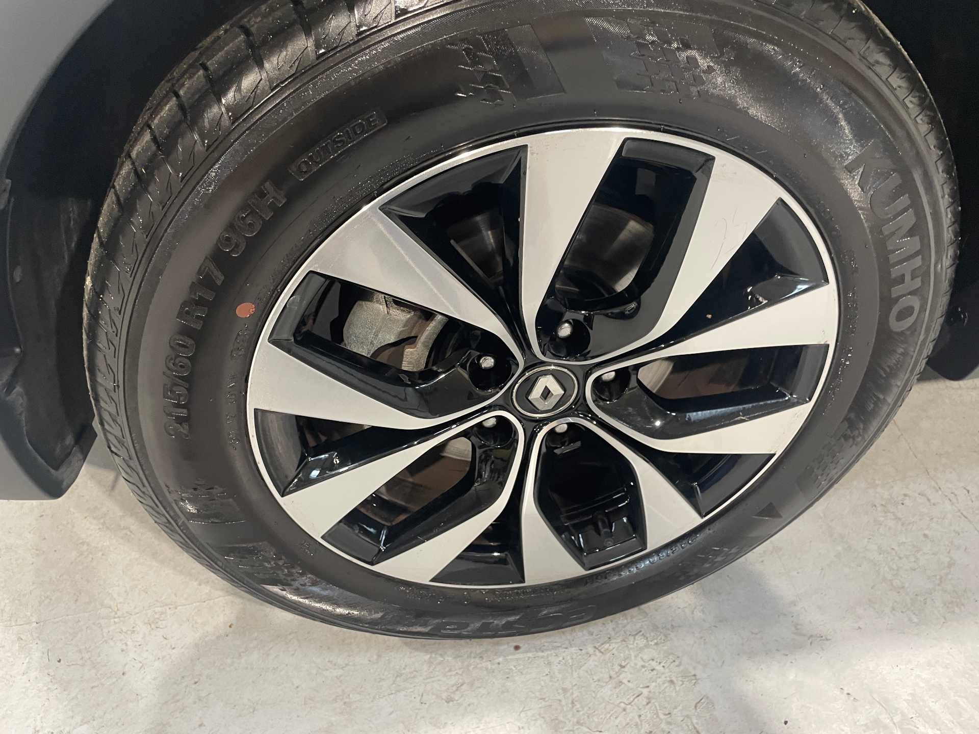 RENAULT ARKANA E-Tech hybride 145 - 22 Evolution — expertise