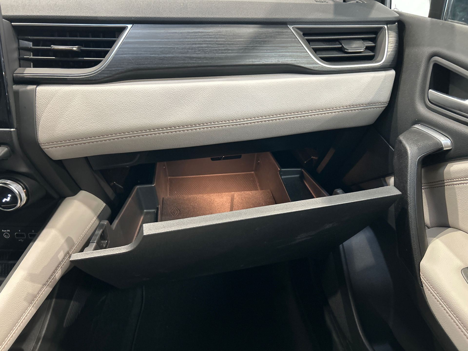 RENAULT CAPTUR E-Tech full hybrid 145 Iconic