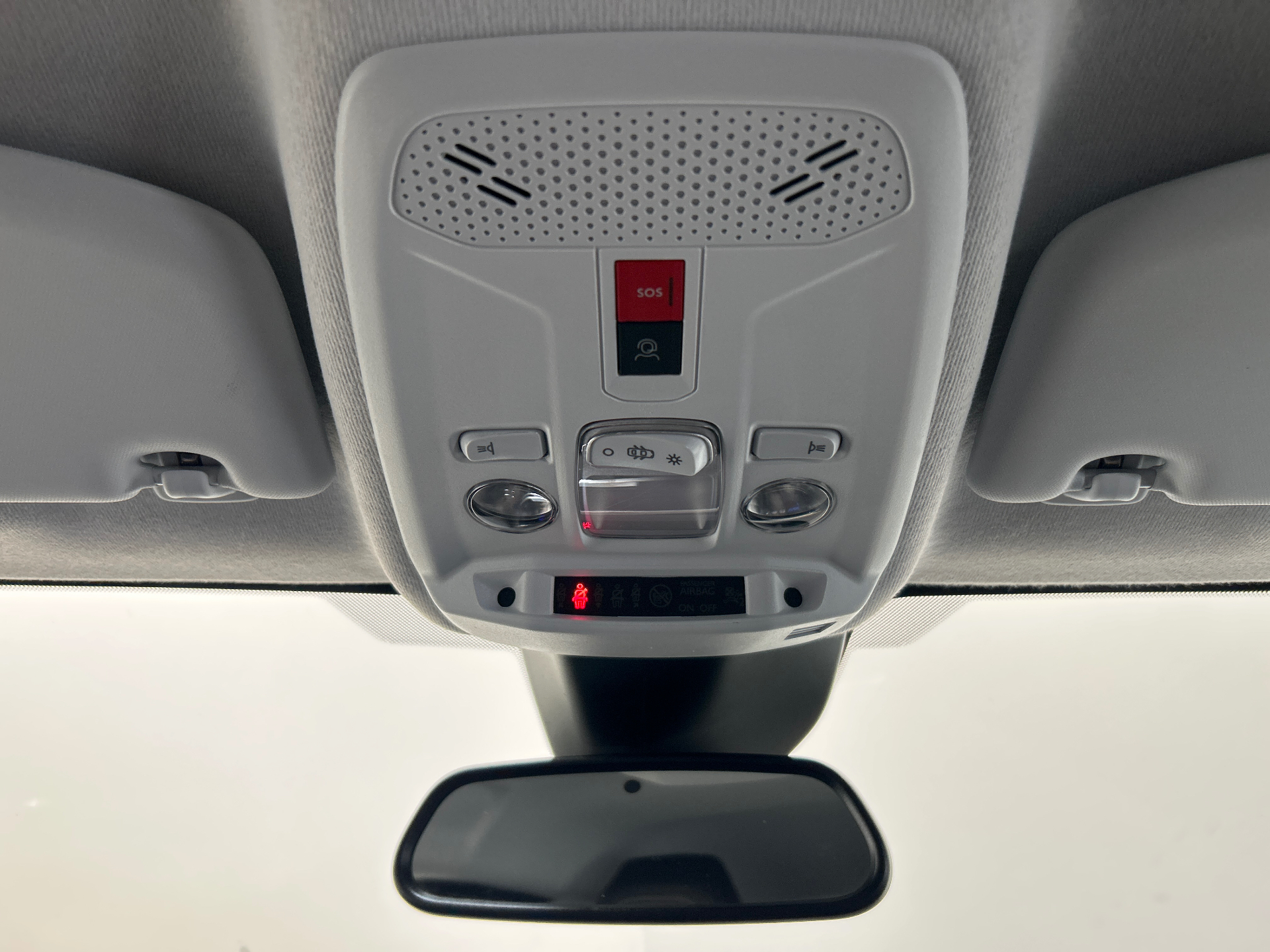 PEUGEOT 208 ALL PT100 BVM