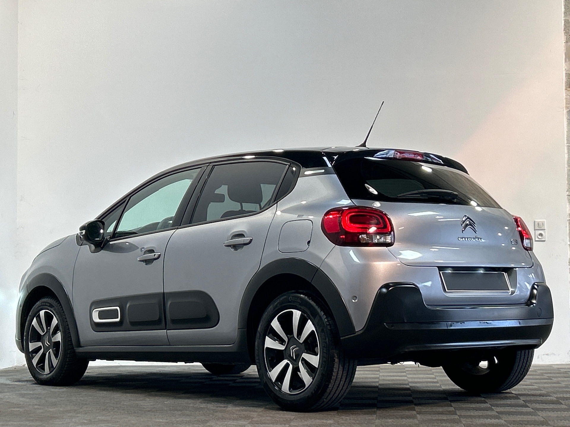 CITROEN C3 PT110 S&S BVM6 SHINE