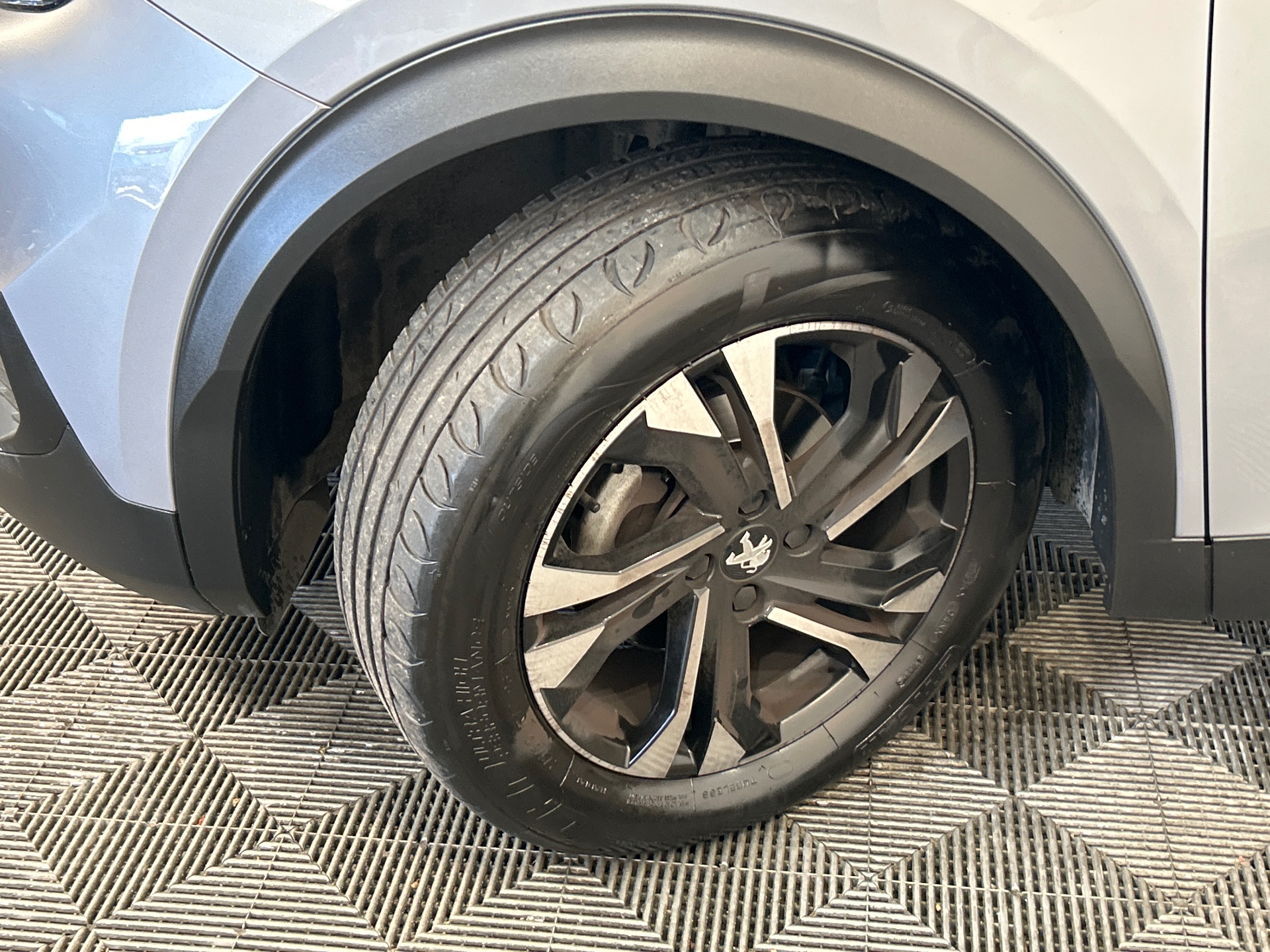 PEUGEOT 2008 PureTech 130 S&S BVM6 Allure Pack — expertise