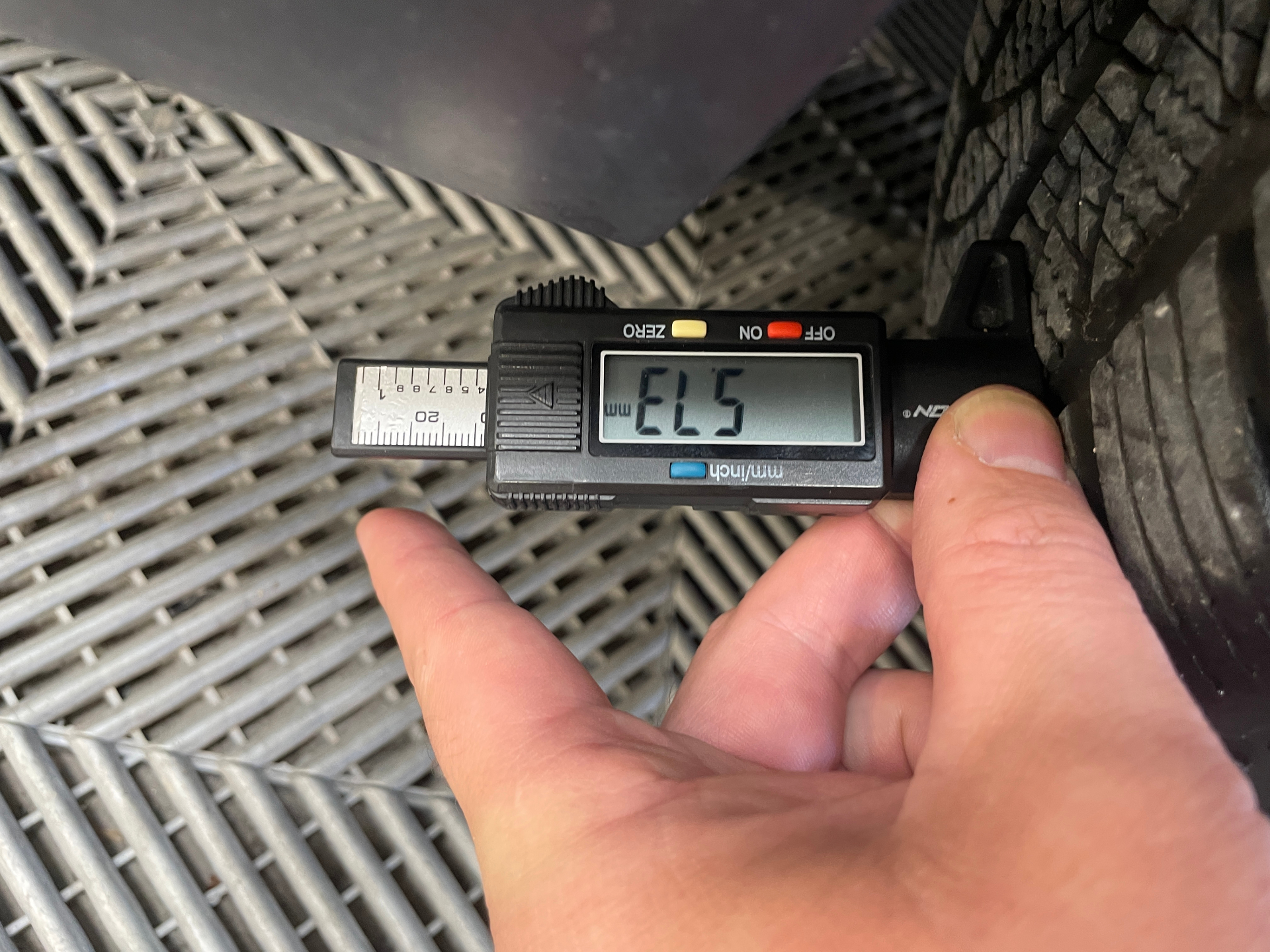 CITROEN C3 PureTech 110 S&S BVM6 Shine - 5P — expertise