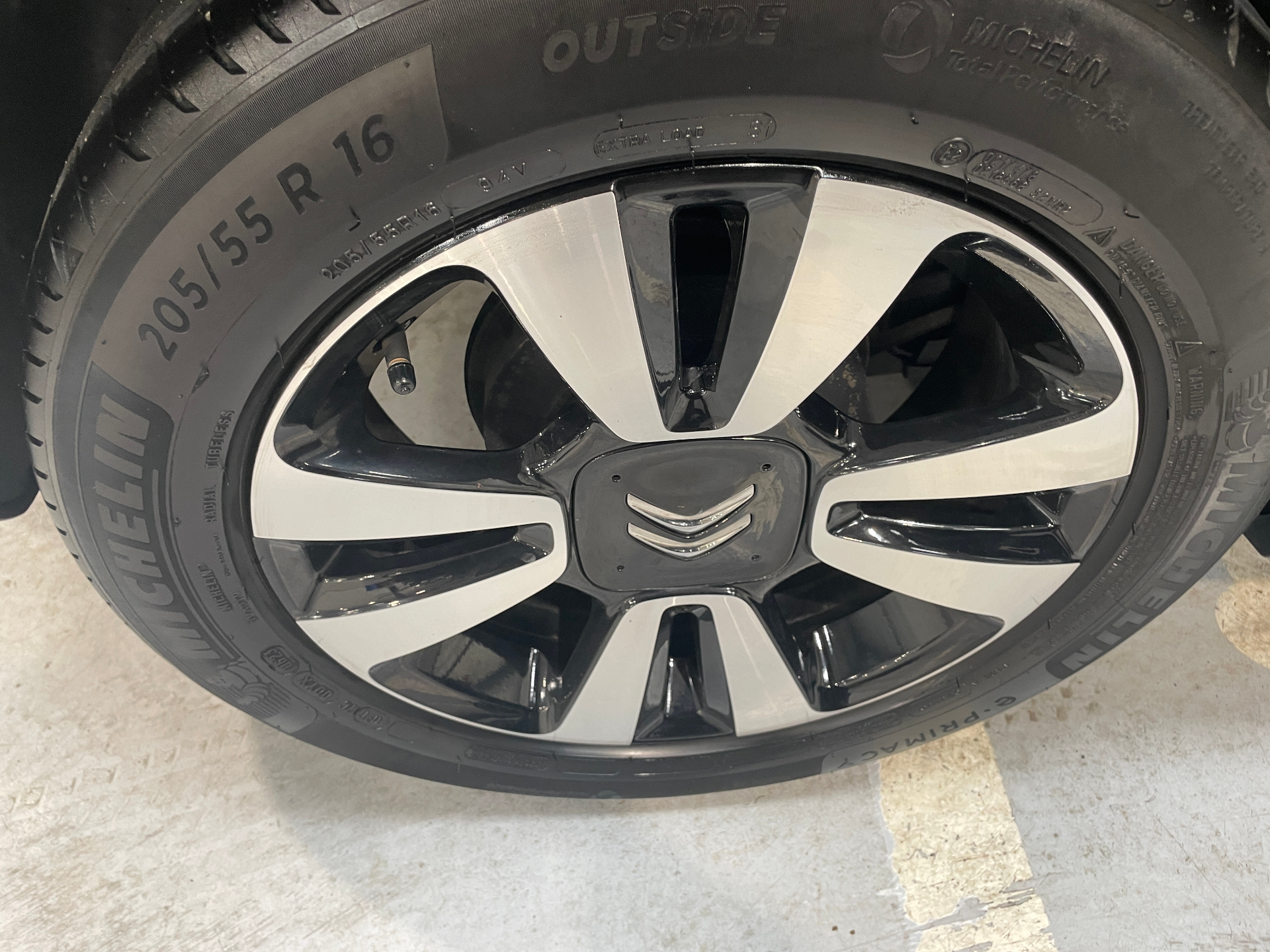 CITROEN C3 PureTech 83 S&S BVM5 Shine — expertise