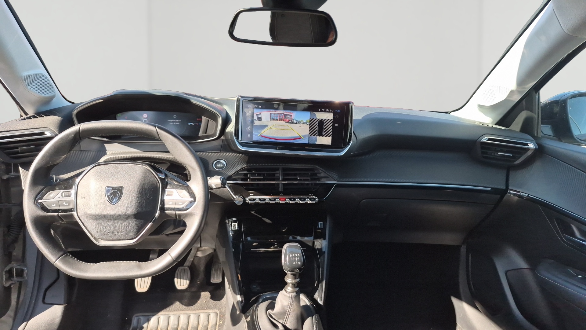 PEUGEOT 208 ALL PT100 BVM