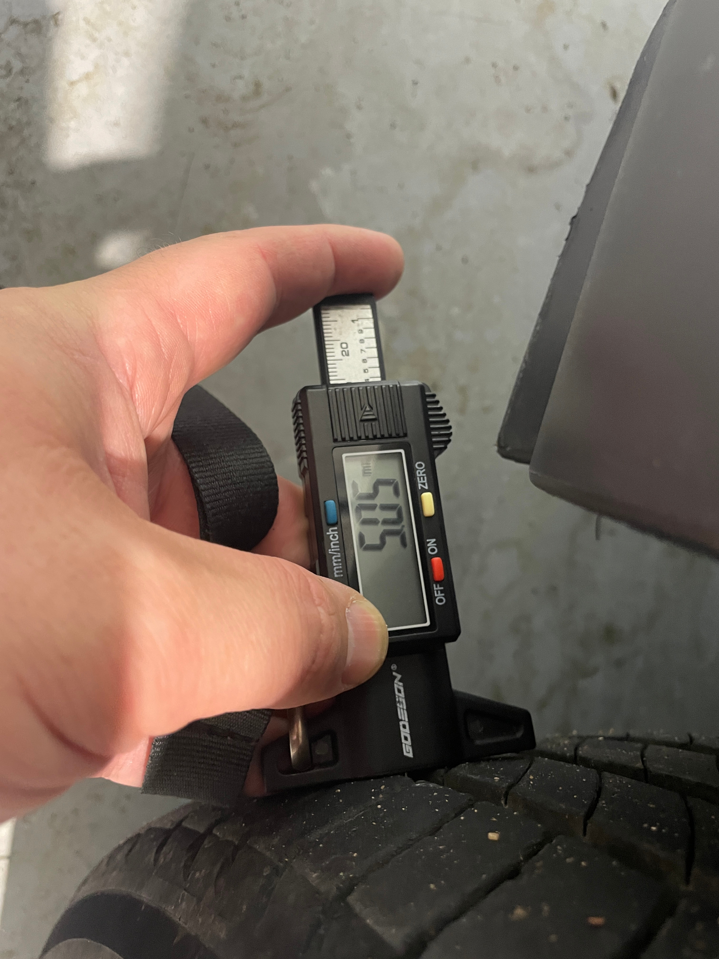 CITROEN C3 PureTech 83 S&S BVM5 Shine — expertise