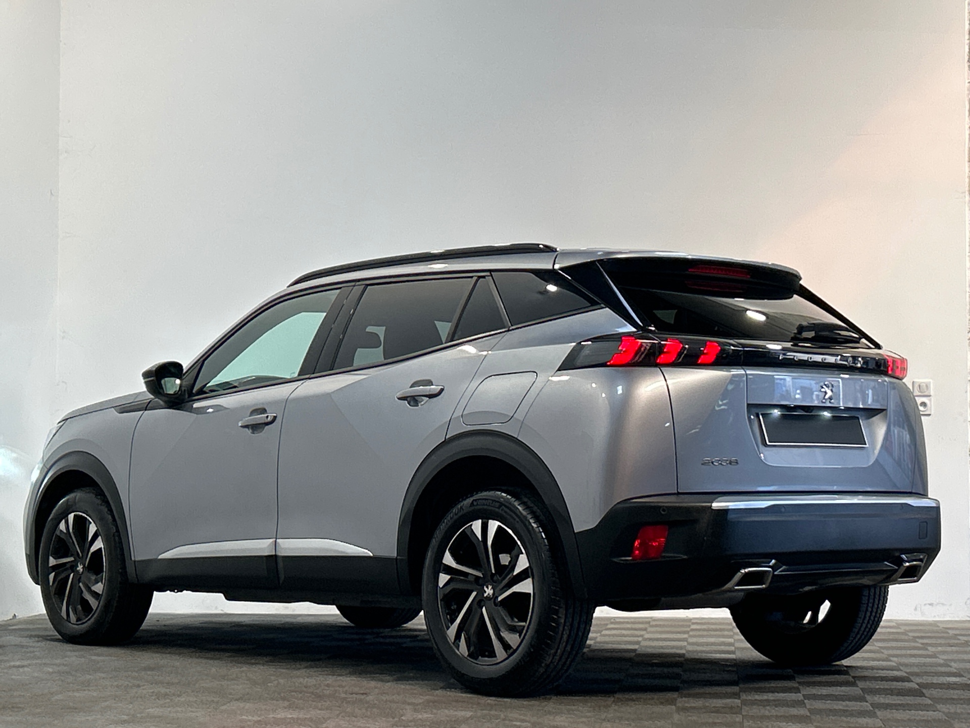PEUGEOT 2008 PureTech 130 S&S BVM6 Allure Pack