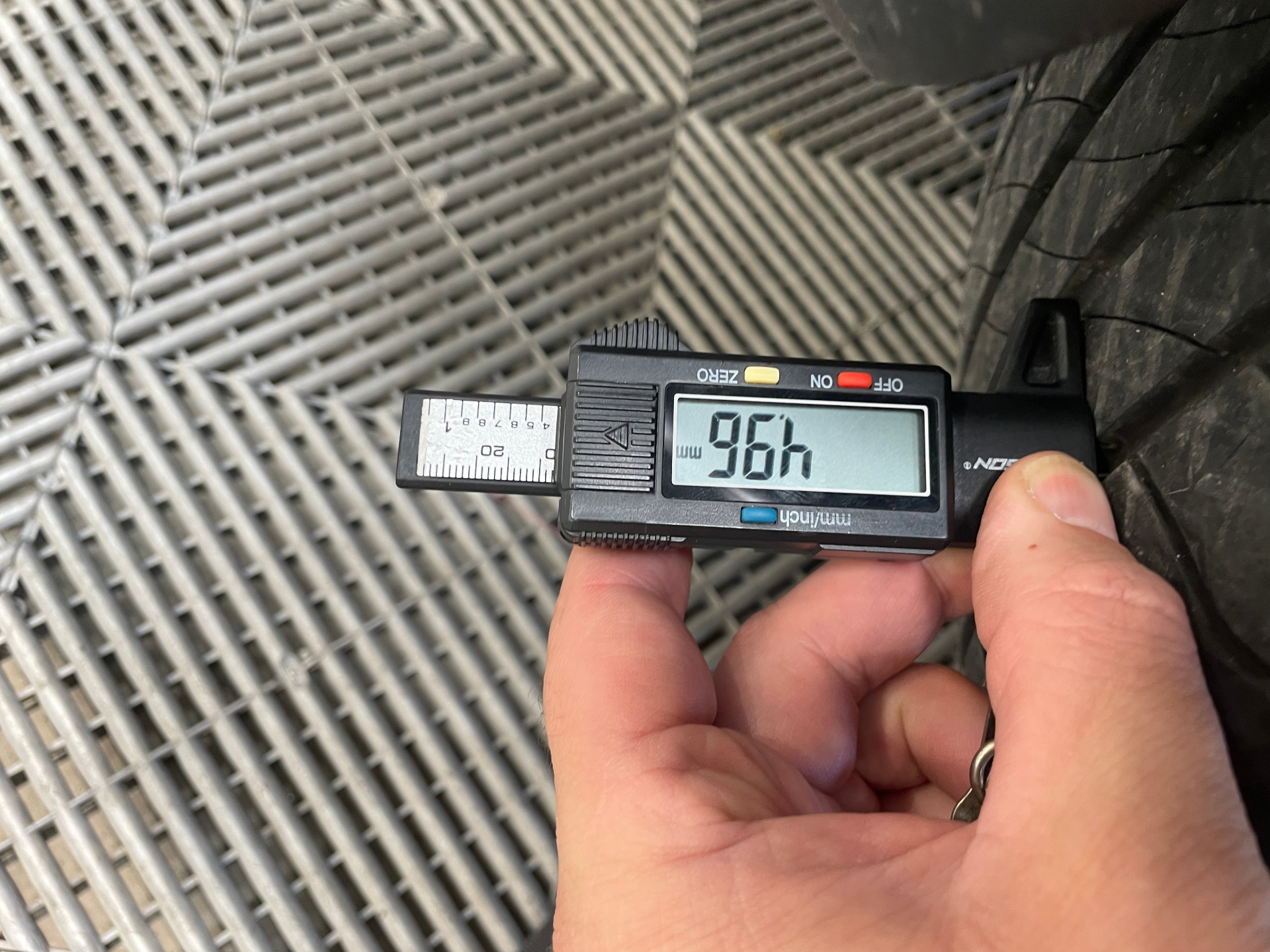 CITROEN C3 PureTech 110 S&S BVM6 Shine - 5P — expertise