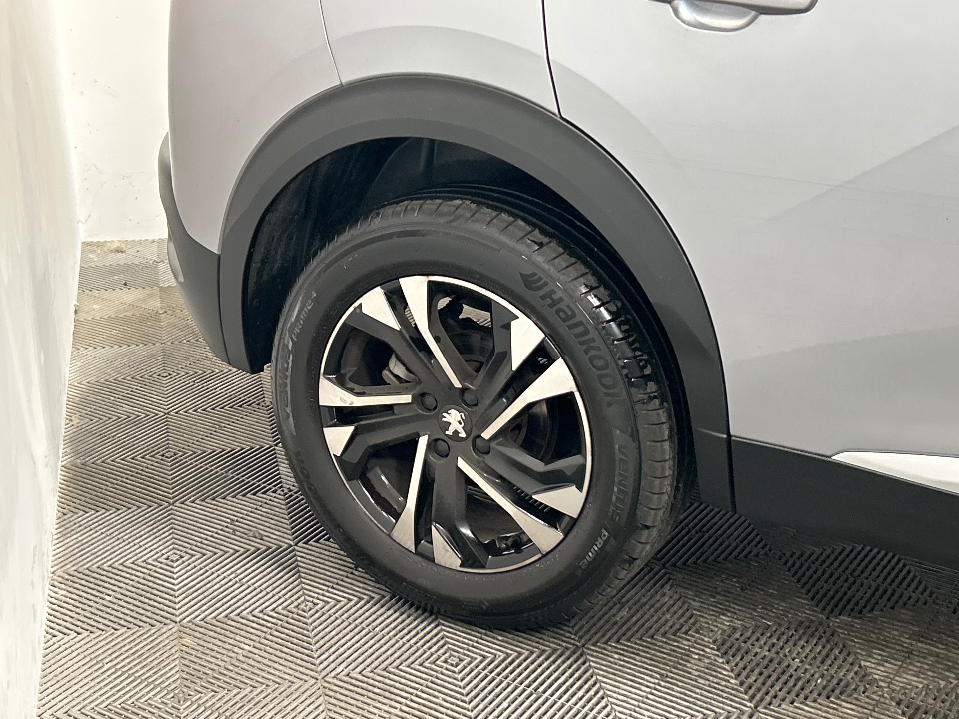 PEUGEOT 2008 PureTech 130 S&S BVM6 Allure Pack — expertise