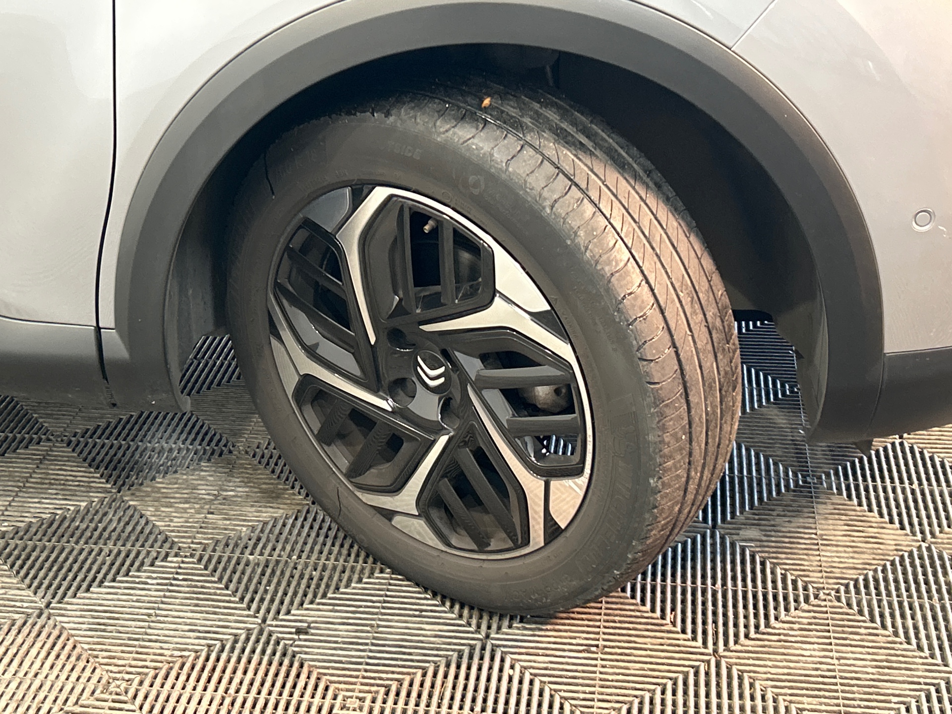 CITROEN C4 BlueHDi 130 EAT8 Max — expertise