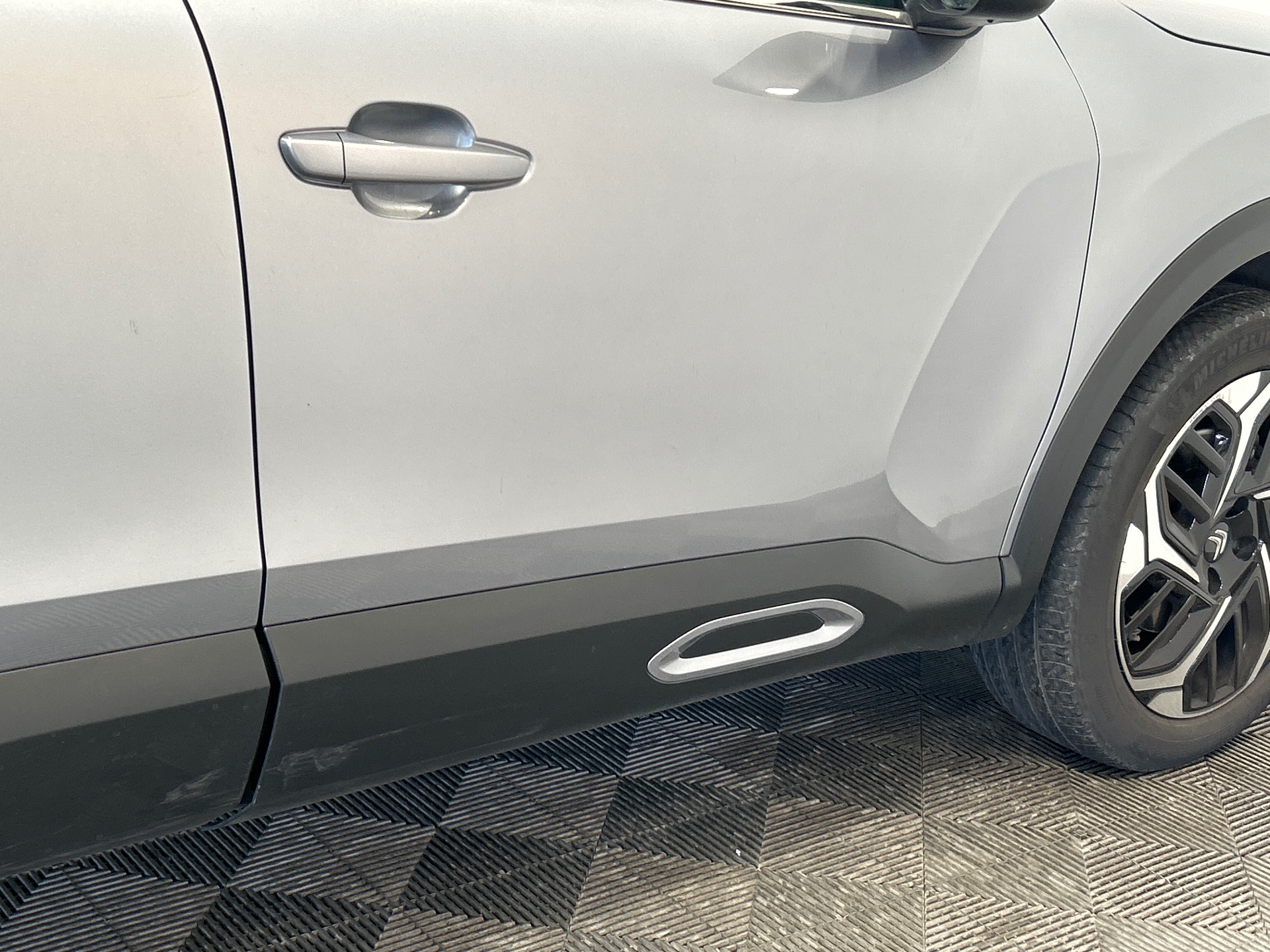 CITROEN C4 BlueHDi 130 EAT8 Max — expertise