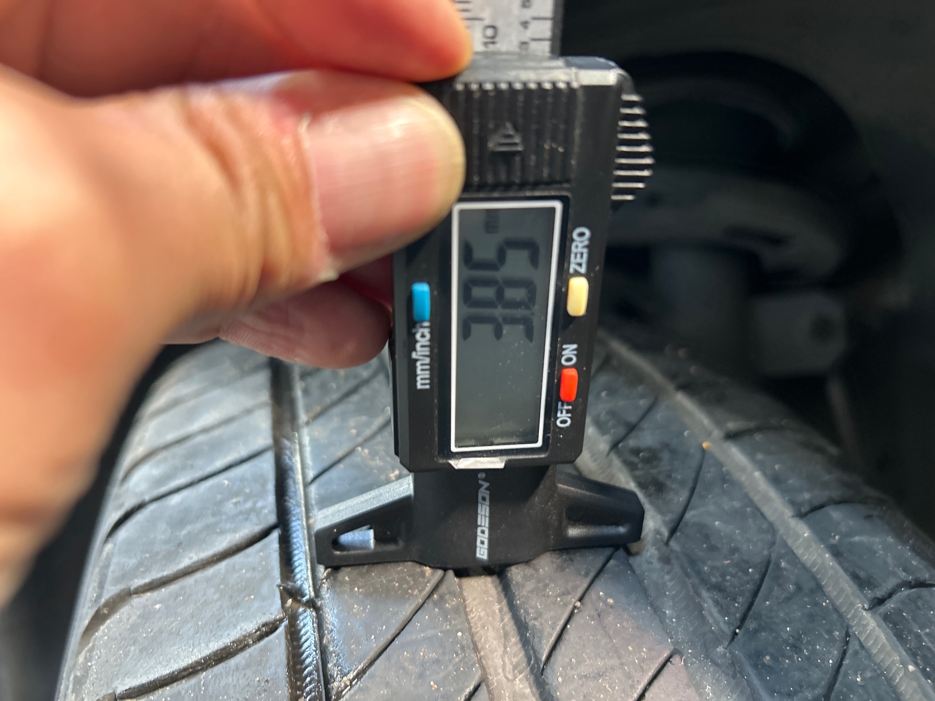 CITROEN C4 BlueHDi 130 EAT8 Max — expertise