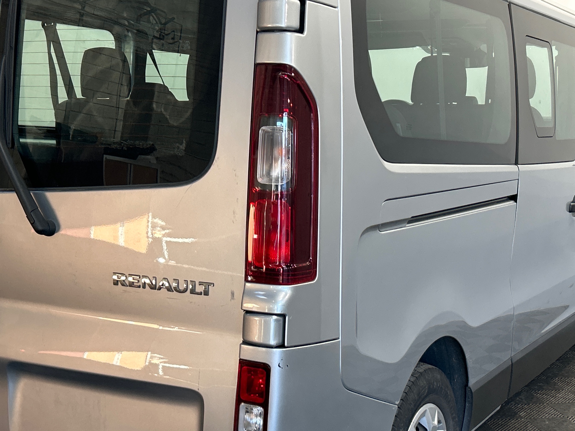 RENAULT TRAFIC Zen L2 Blue dCi 150 S&S EDC - 8 pl