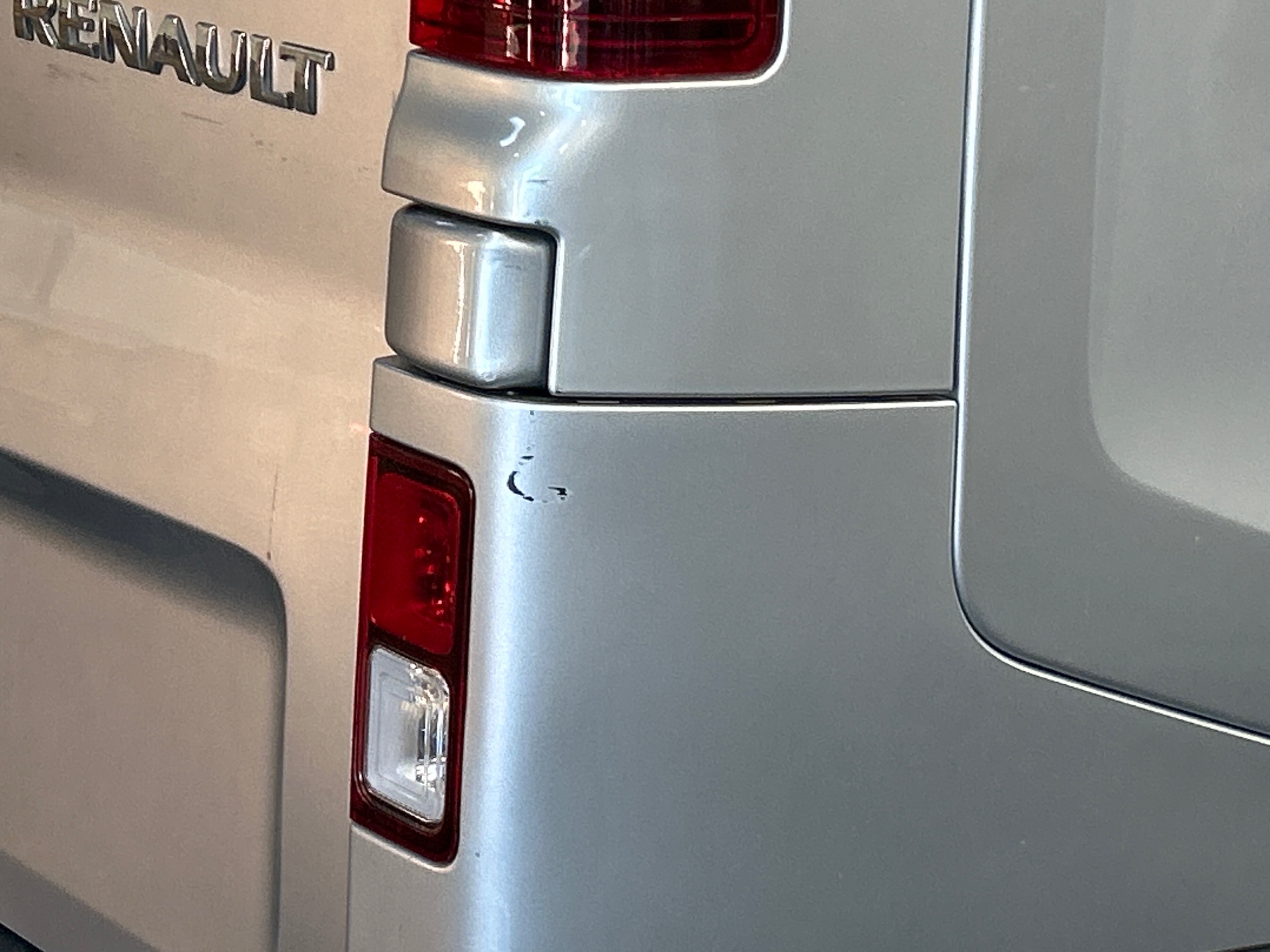 RENAULT TRAFIC Zen L2 Blue dCi 150 S&S EDC - 8 pl — expertise