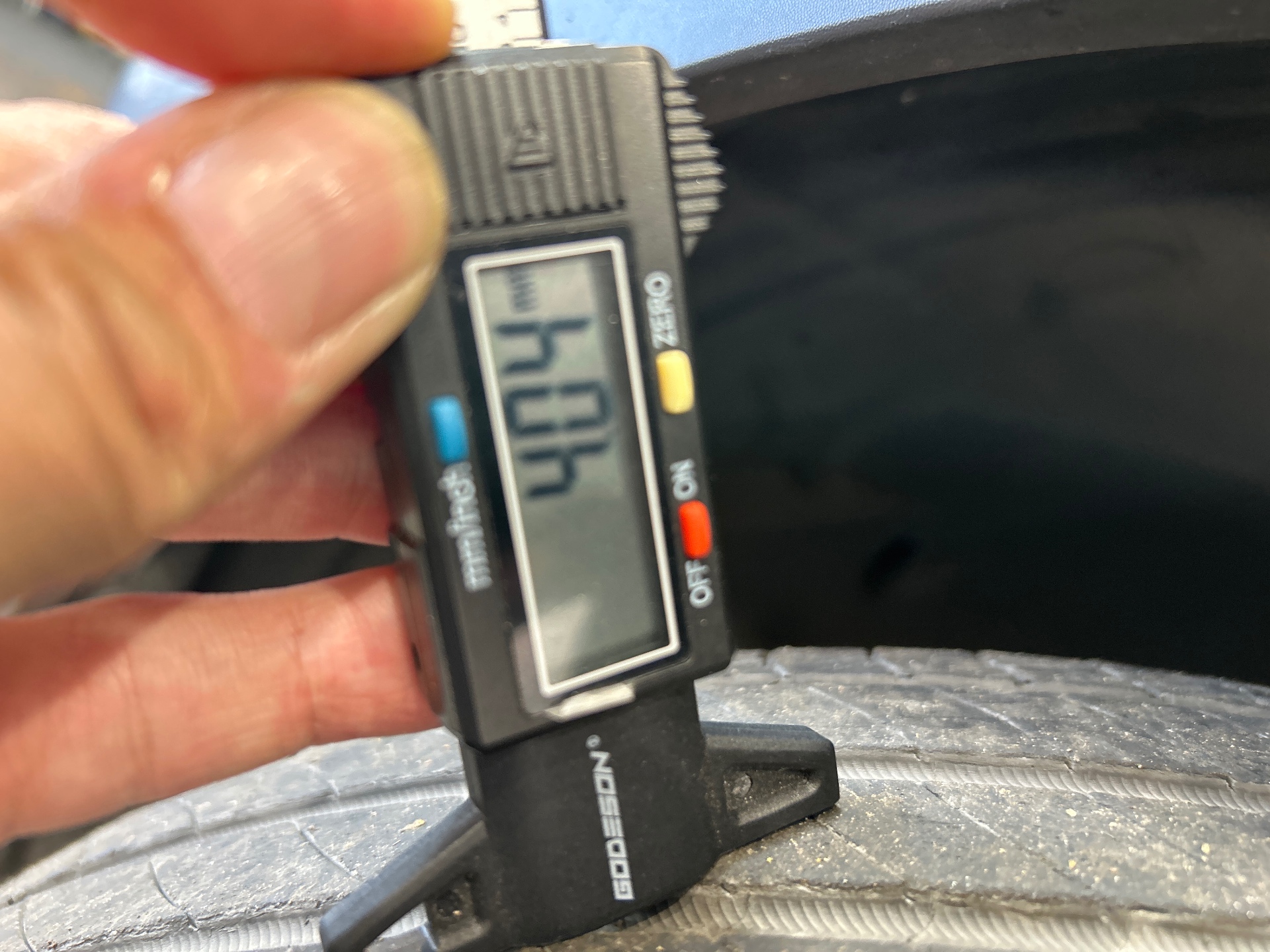 CITROEN C4 BlueHDi 130 EAT8 Max — expertise