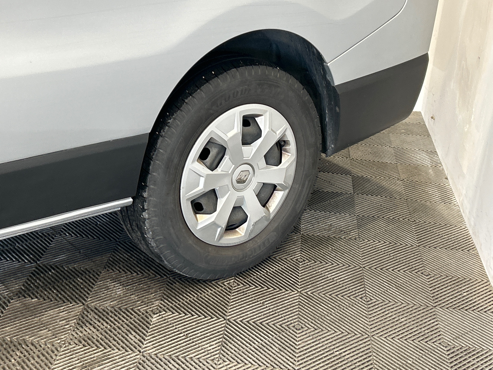 RENAULT TRAFIC Zen L2 Blue dCi 150 S&S EDC - 8 pl — expertise