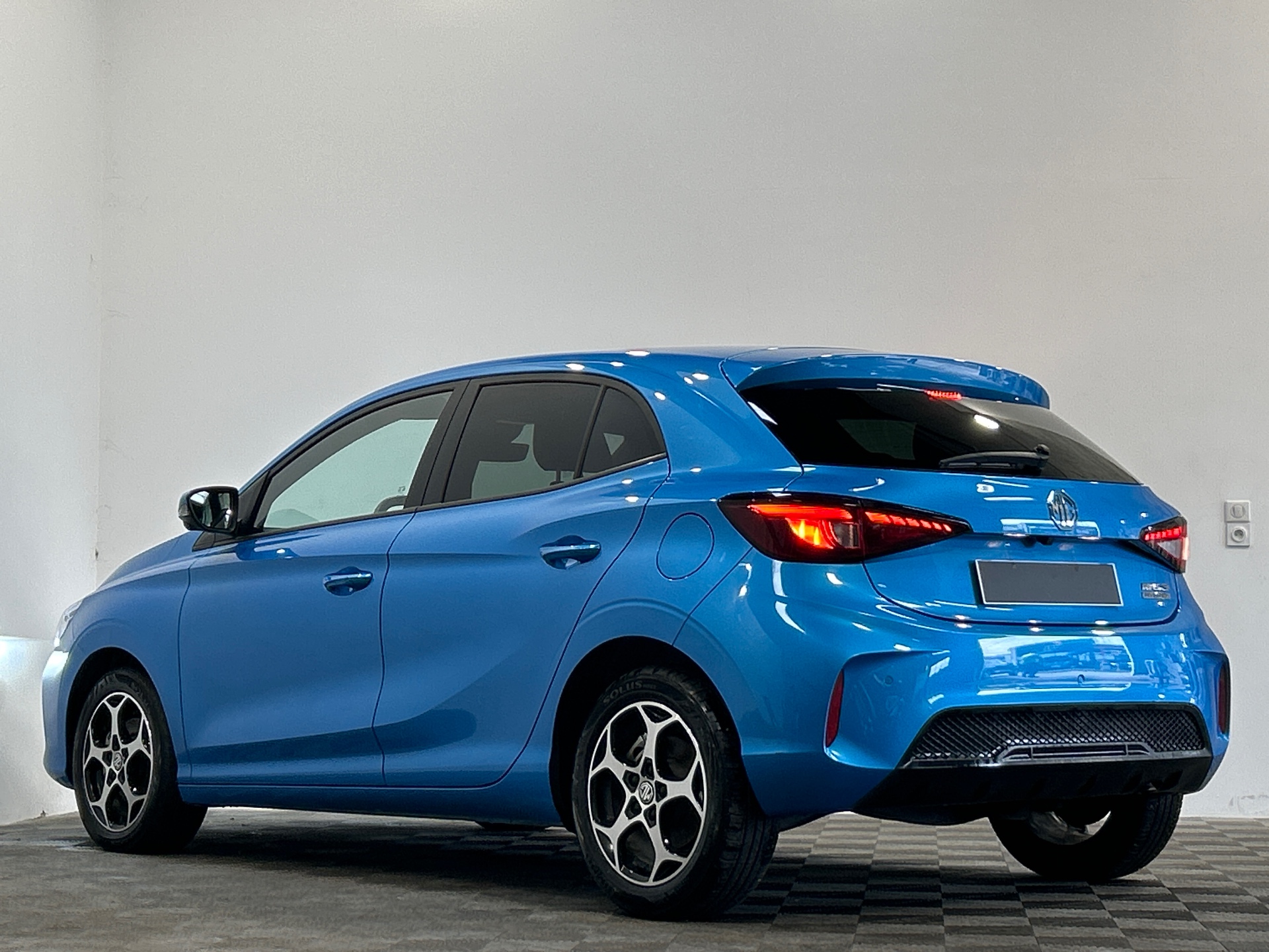 MG MG3 1.5 L Hybrid+ 195 ch Luxury