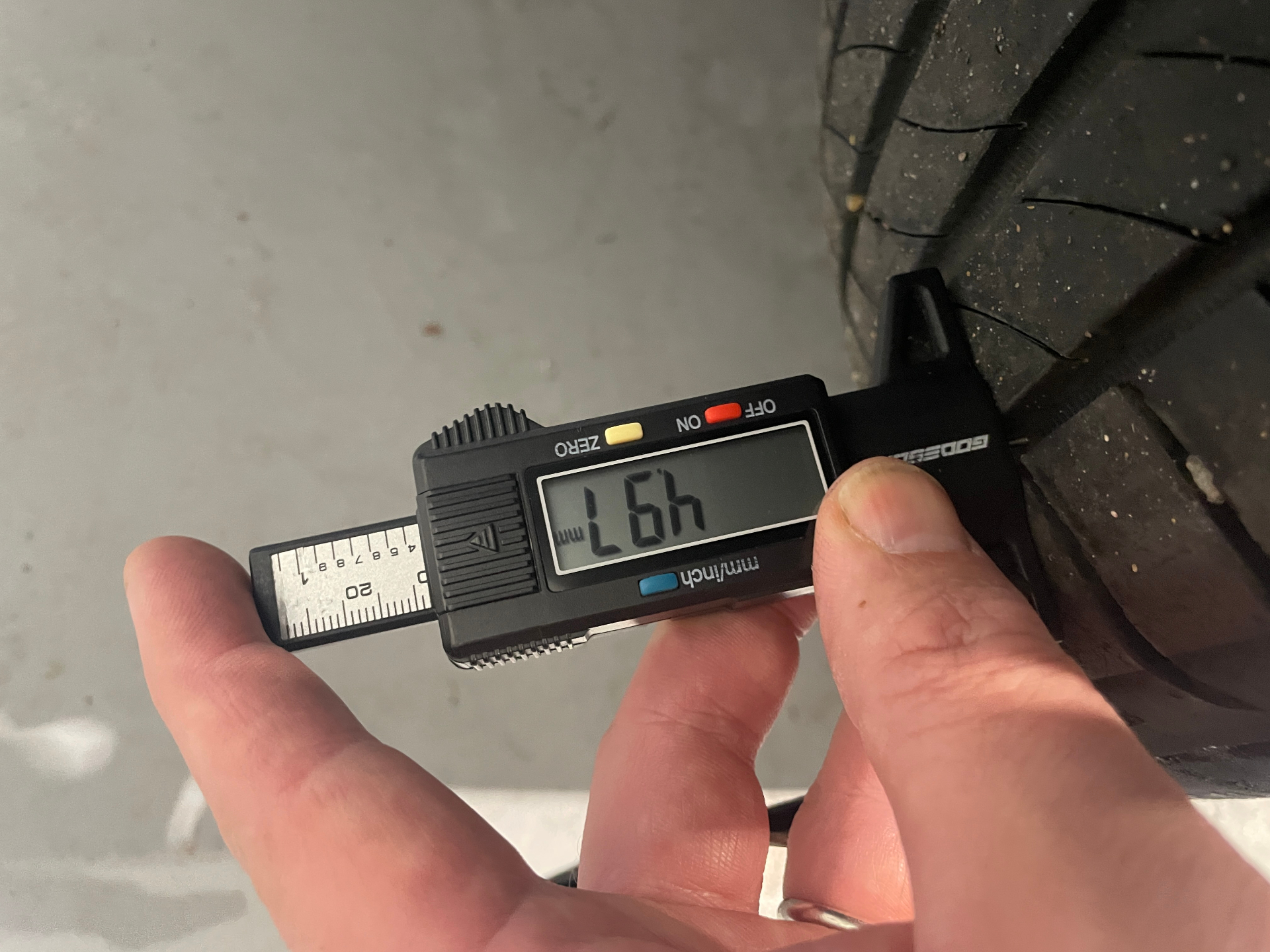 CITROEN C3 PureTech 83 S&S BVM5 Shine - 5P — expertise