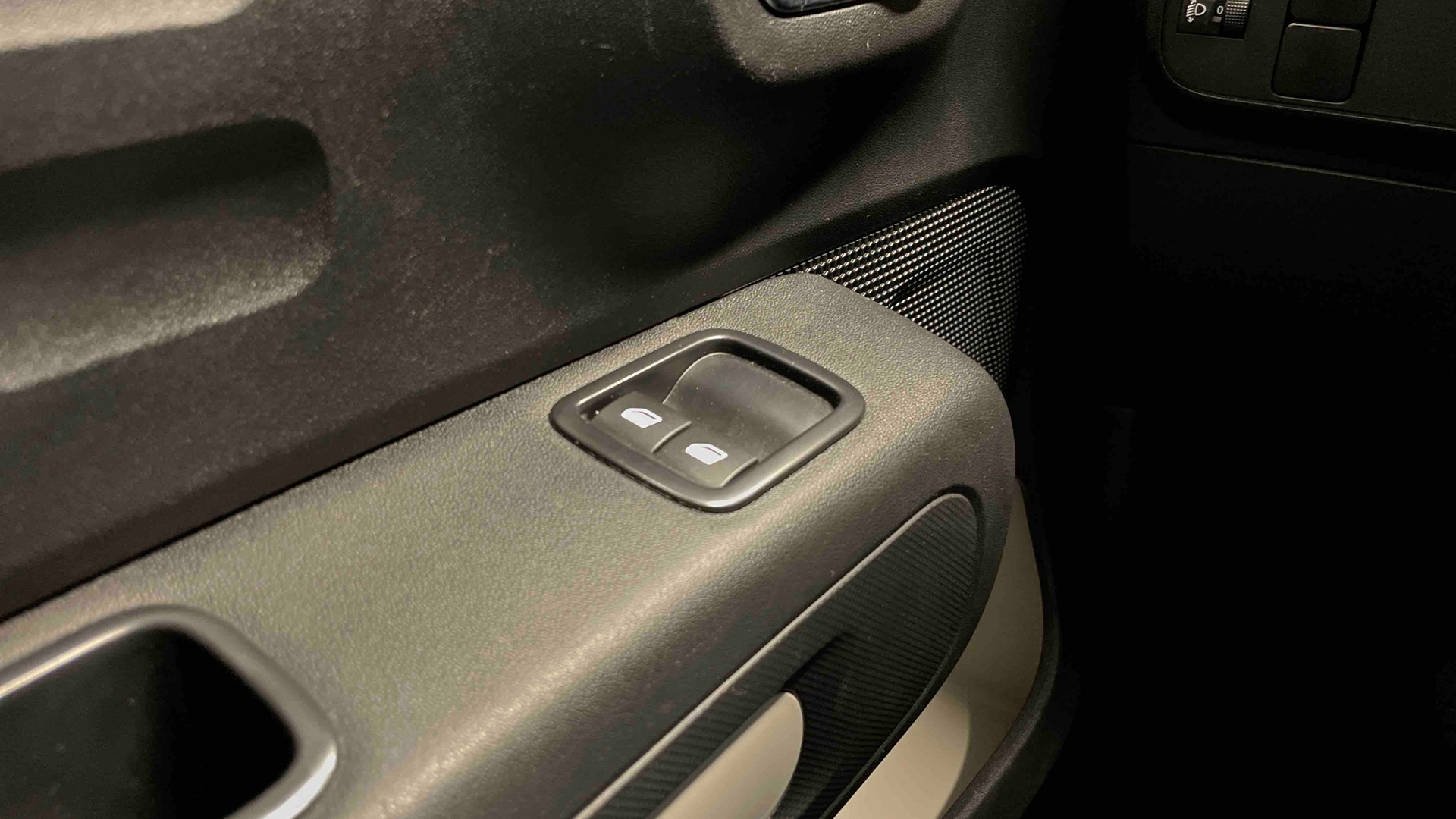 CITROEN C3 PureTech 110 BVM6 Plus
