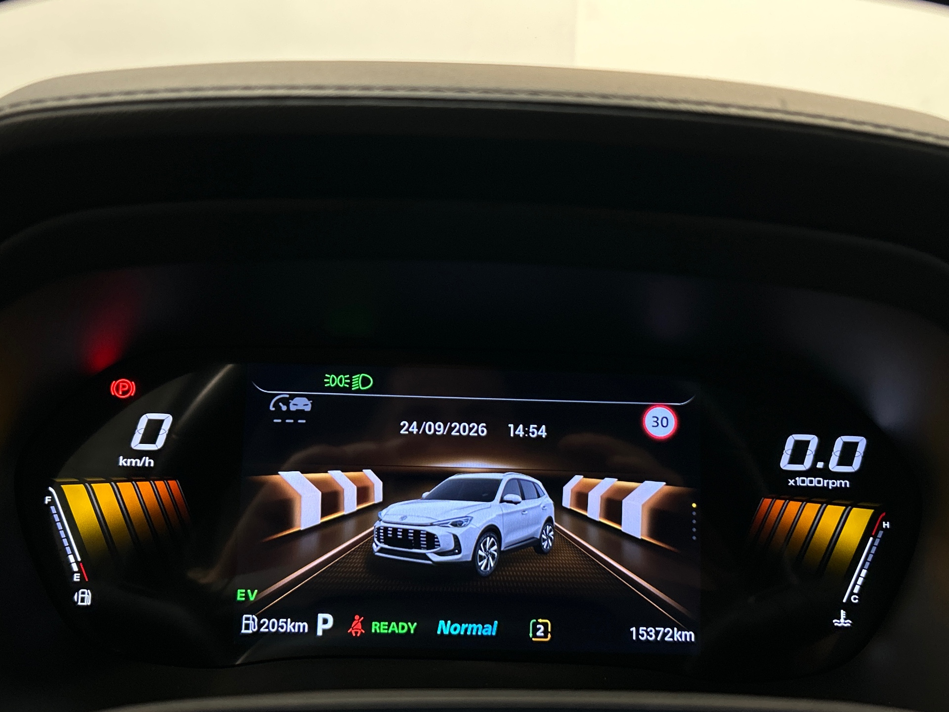 MG ZS 1.5 Hybrid 197 Luxury