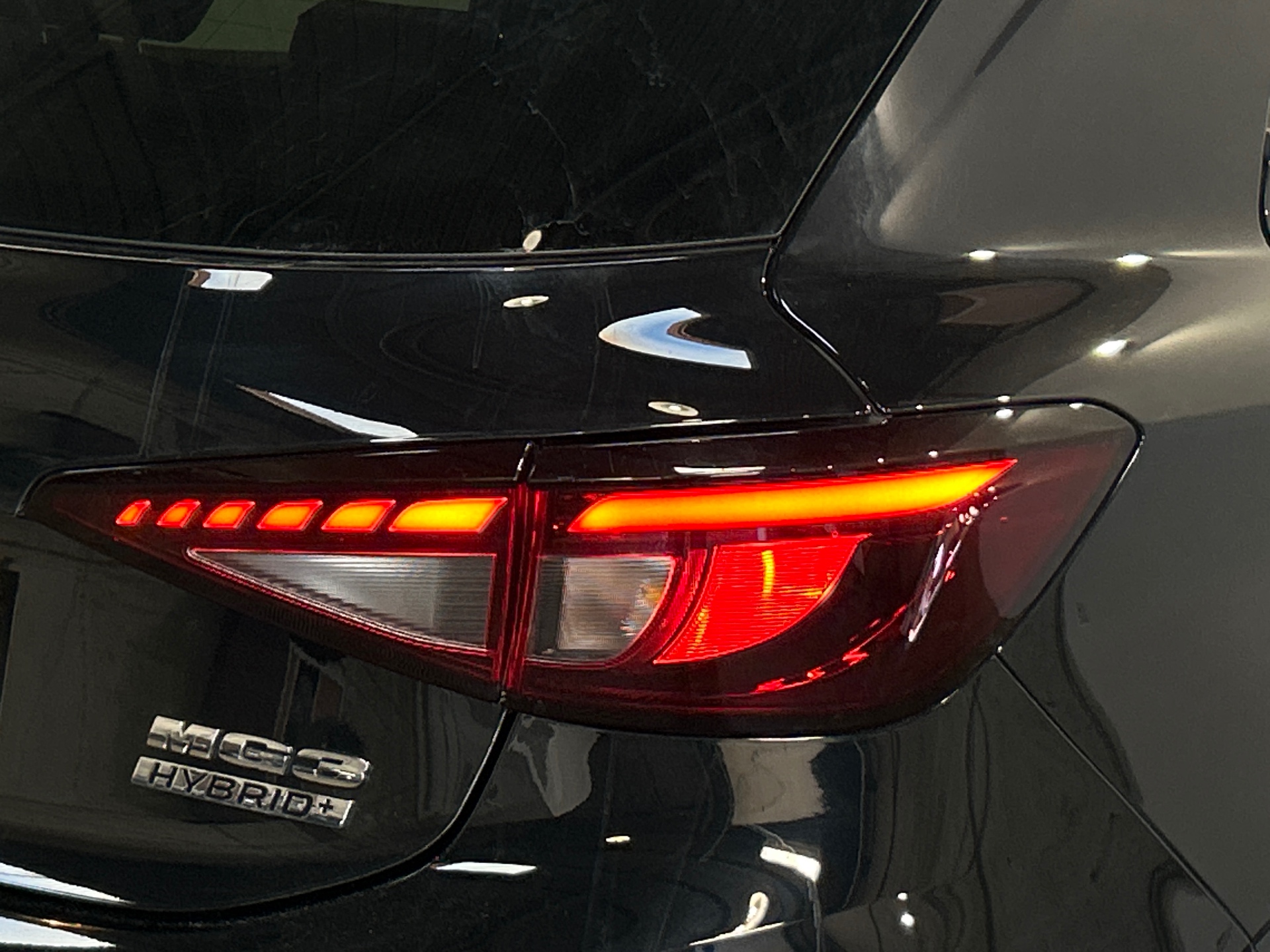 MG MG3 1.5 L Hybrid+ 195 ch Luxury