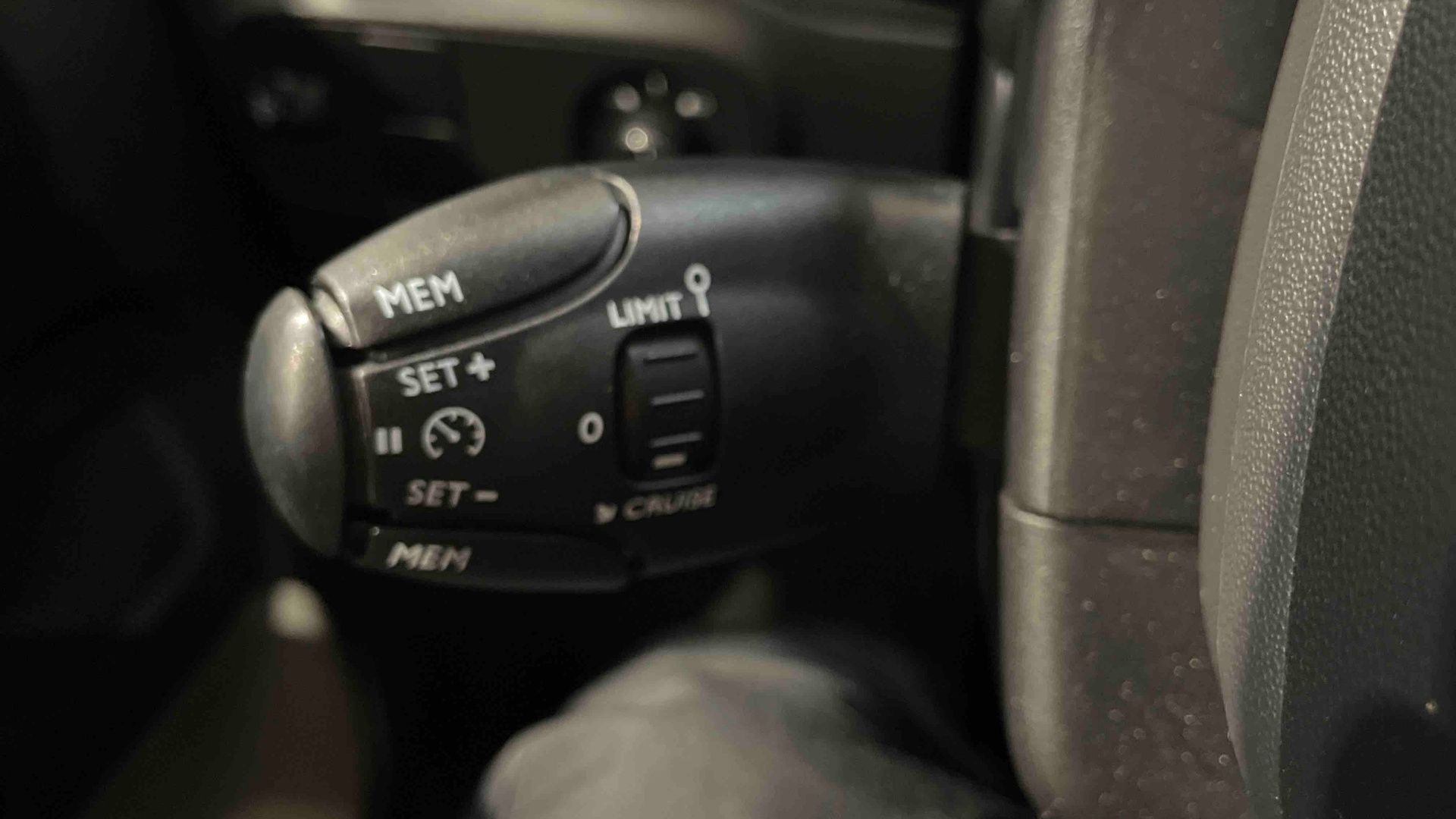 CITROEN C3 PureTech 110 S&S BVM6 Shine