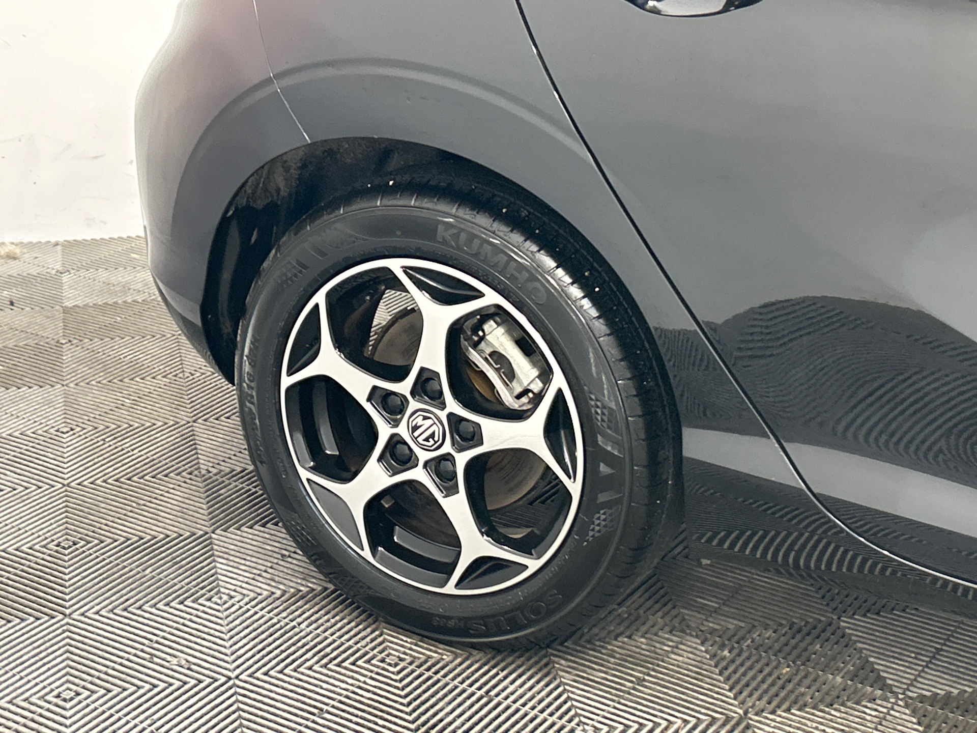 MG MG3 1.5 L Hybrid+ 195 ch Luxury — expertise