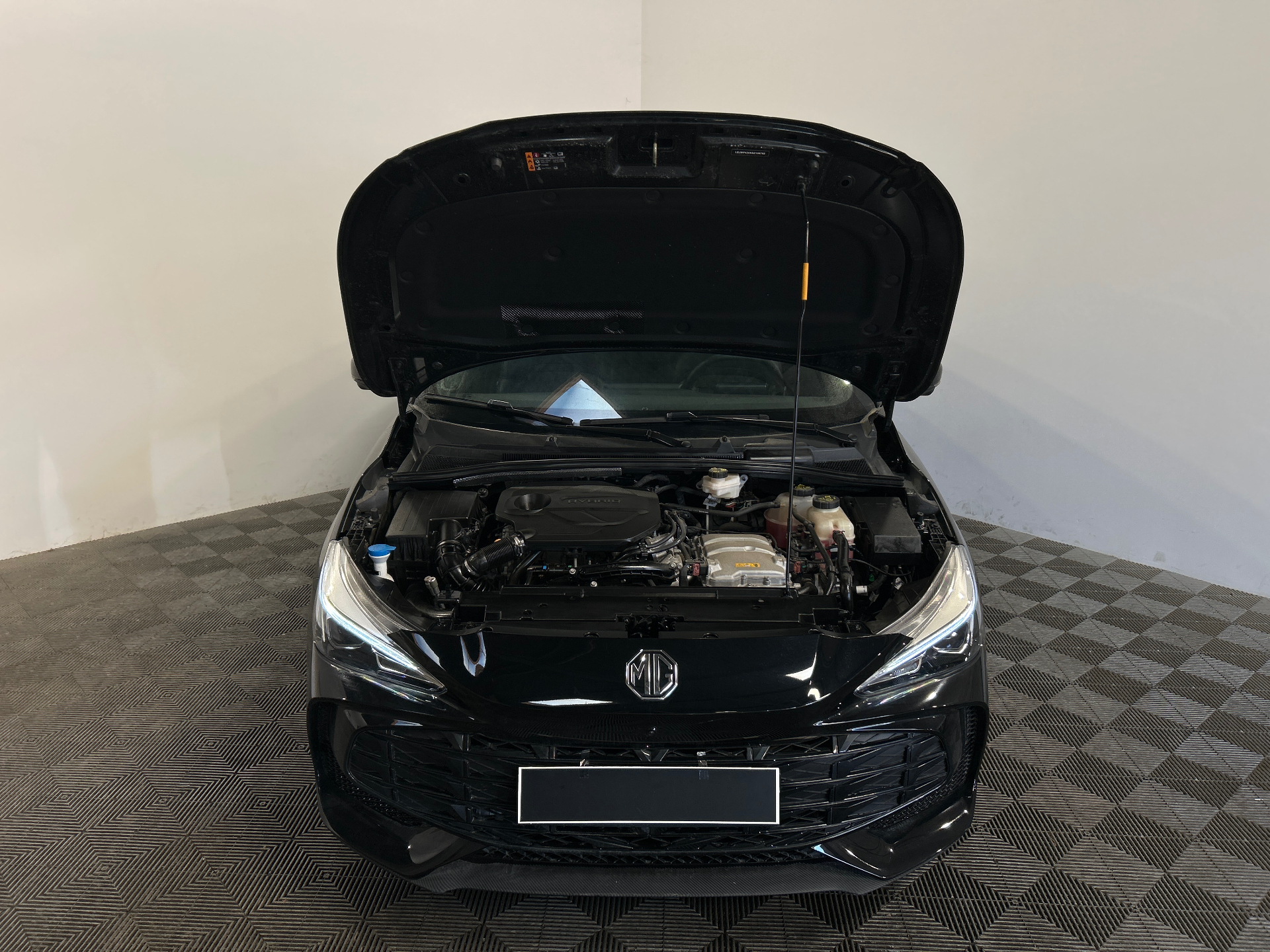 MG MG3 1.5 L Hybrid+ 195 ch Luxury — expertise