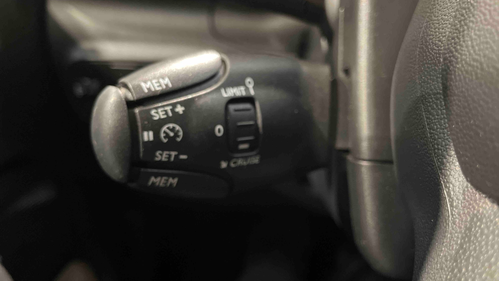 CITROEN C3 PureTech 110 S&S BVM6 Shine