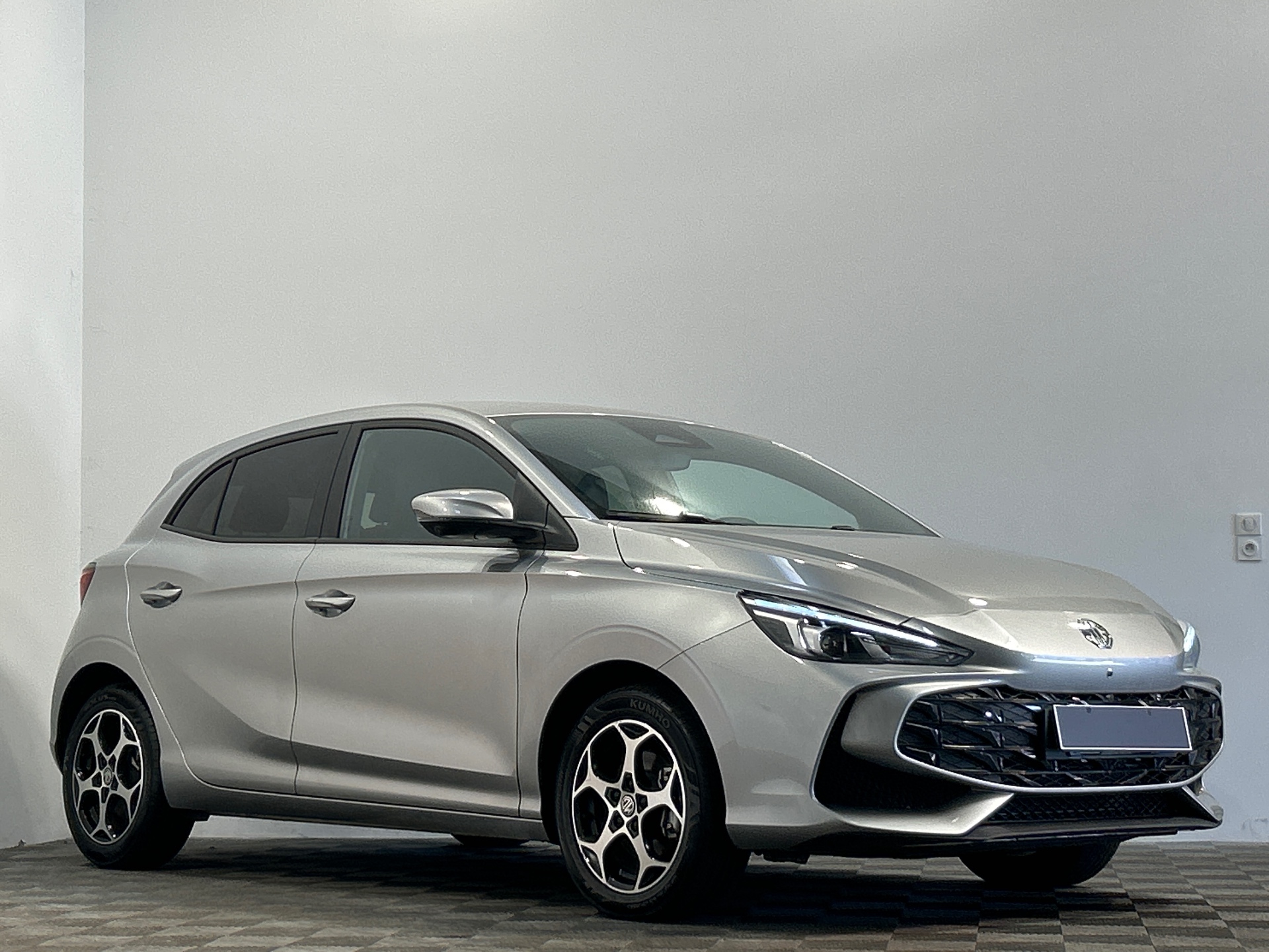 MG MG3 1.5 L Hybrid+ 195 ch Luxury