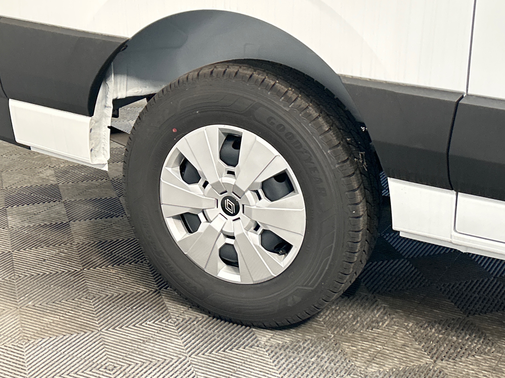 RENAULT MASTER FOURGON FG BLUE DCI 150 L2H2 3T5 TR ADVANCE — expertise