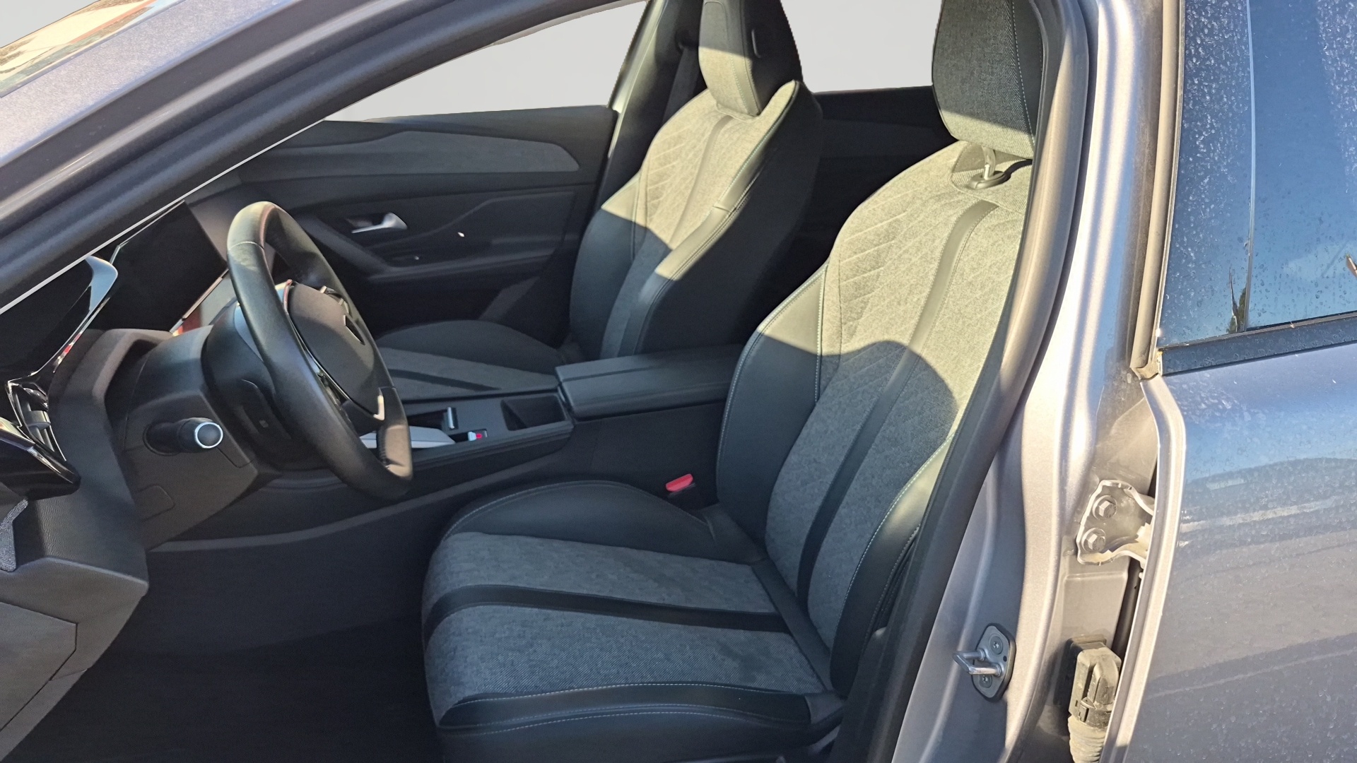 PEUGEOT 408 ALLURE PTECH 130 S&S EAT8