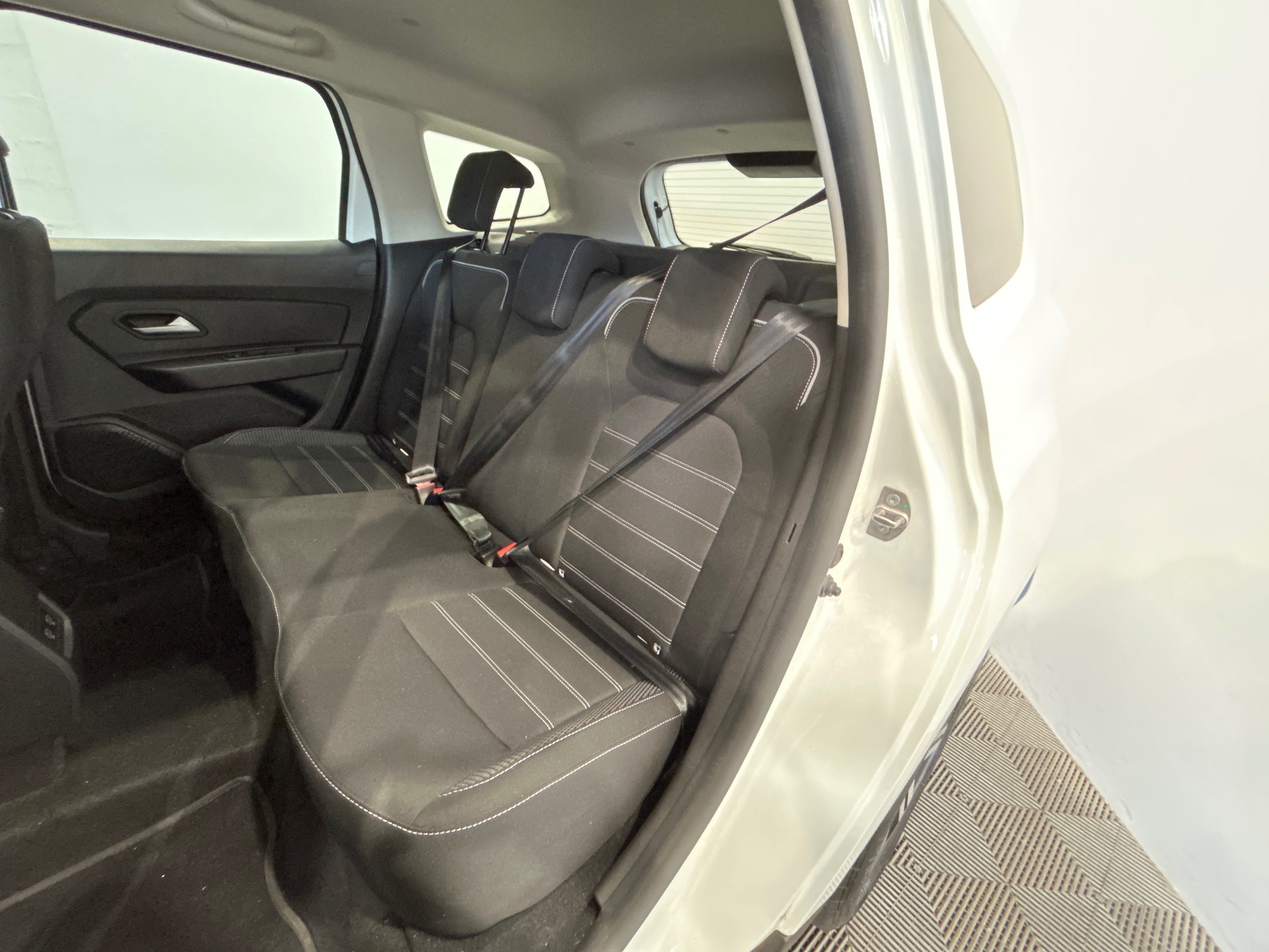 DACIA DUSTER ECO-G 100 4x2 Journey +