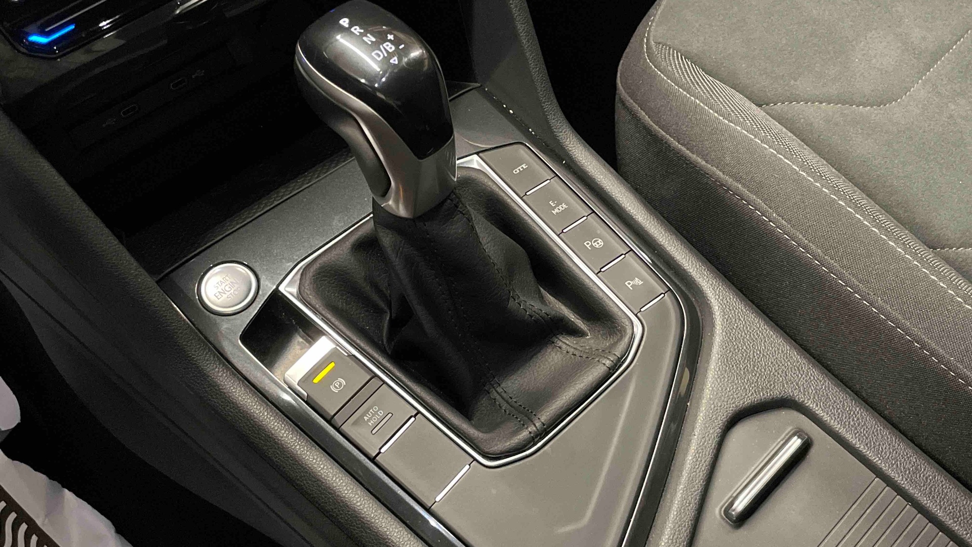 VOLKSWAGEN TIGUAN 1.4 eHybrid 245ch DSG6 Elegance