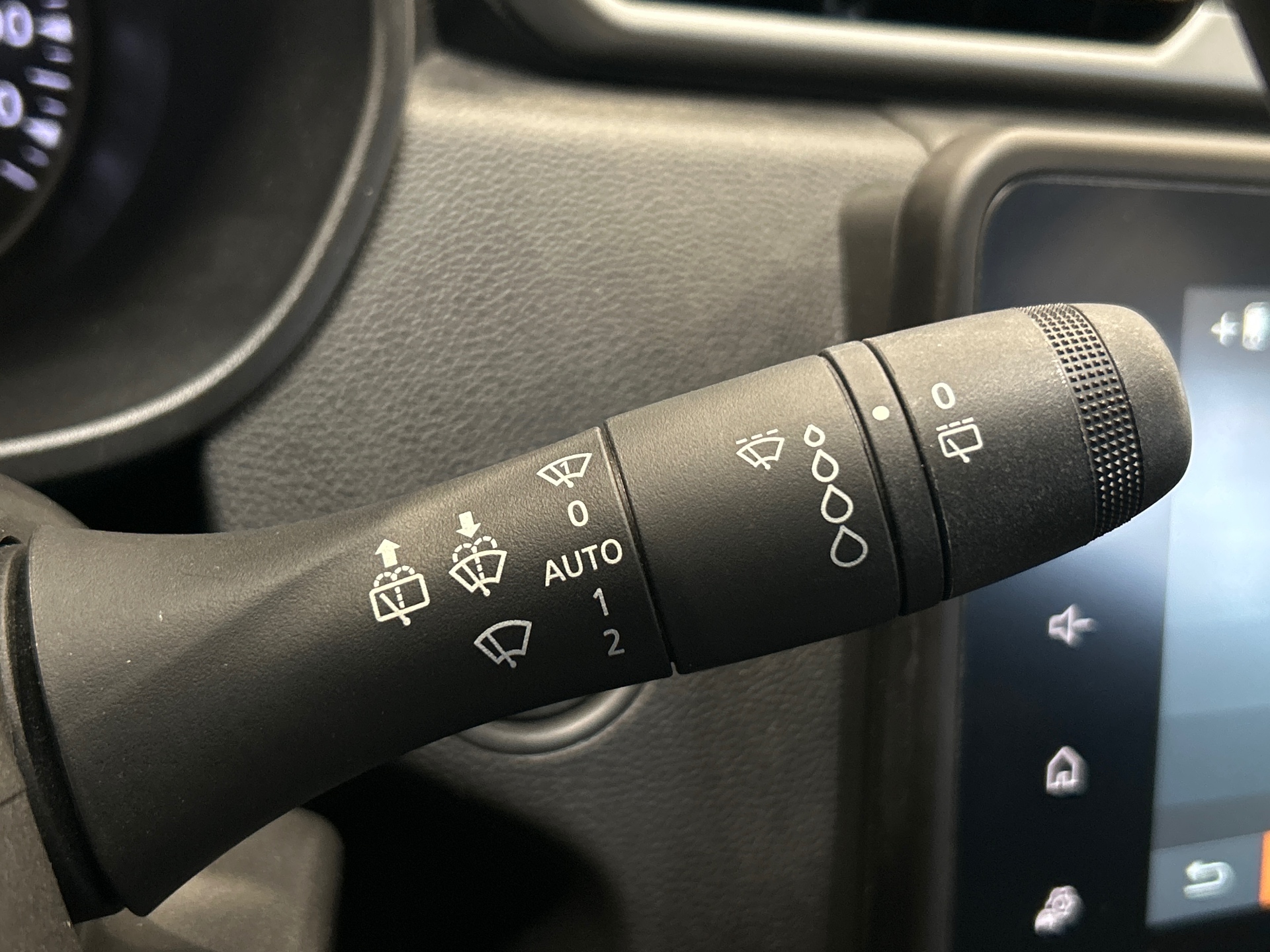DACIA DUSTER ECO-G 100 4x2 Journey +