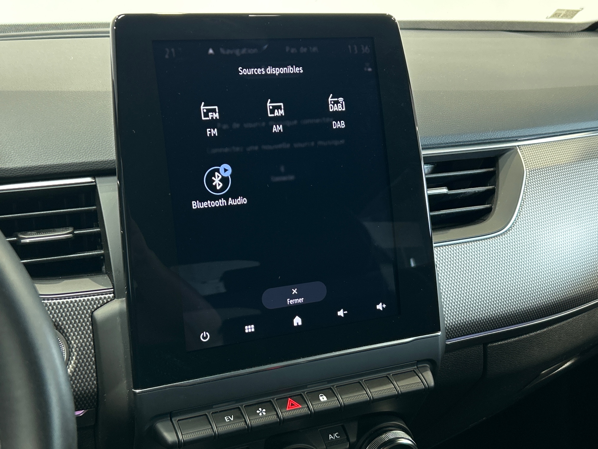 RENAULT ARKANA E-Tech 145 - 23 Techno