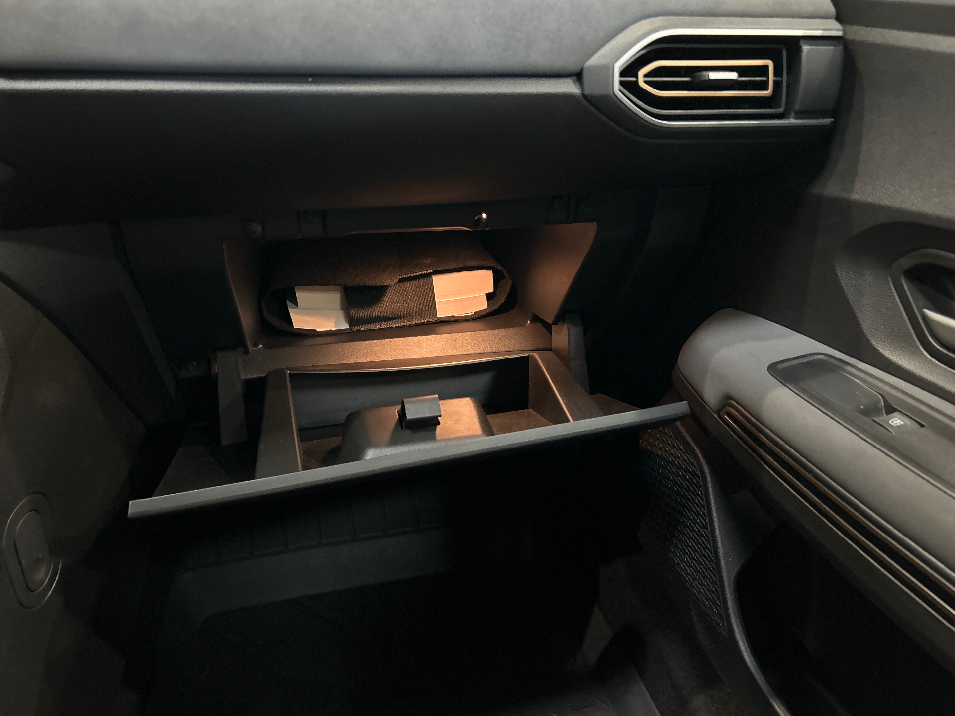 DACIA JOGGER ECO-G 100 7 places Extreme +