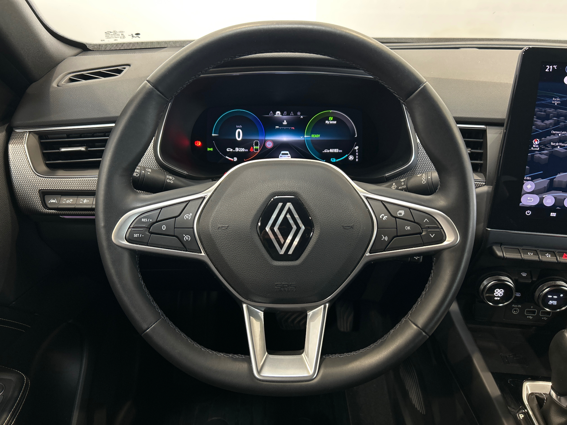 RENAULT ARKANA E-Tech 145 - 23 Techno