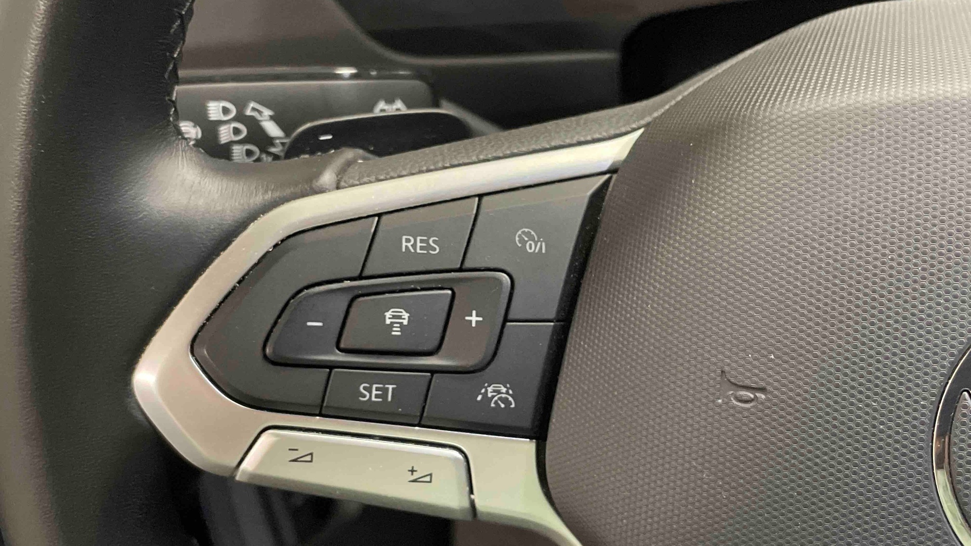 VOLKSWAGEN TIGUAN 1.4 eHybrid 245ch DSG6 Elegance