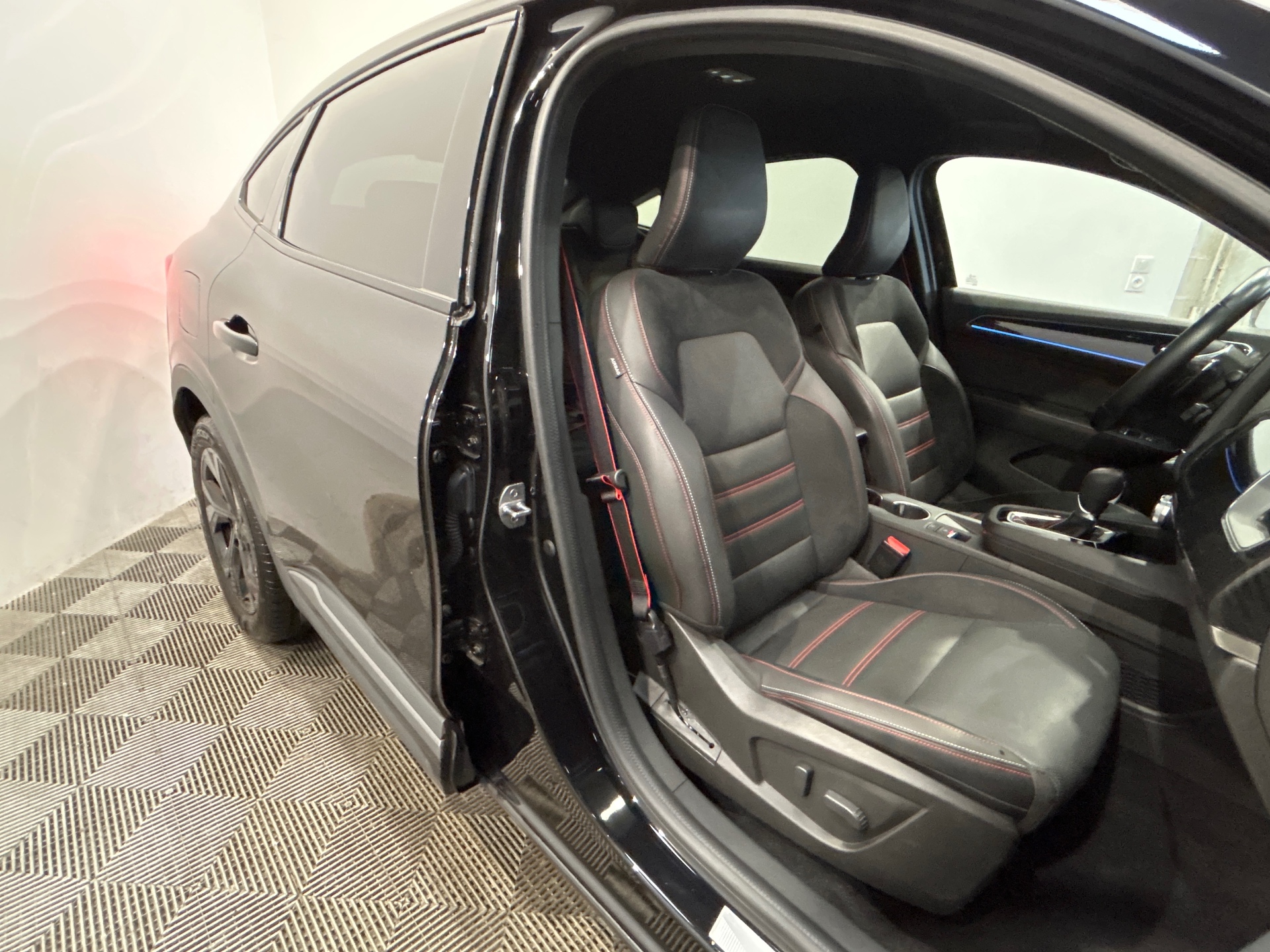 RENAULT ARKANA mild hybrid 140 EDC FAP - 22 R.S. Line
