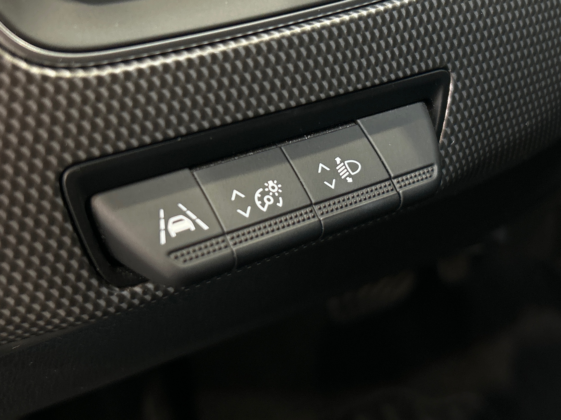 RENAULT ARKANA E-Tech 145 - 23 Techno