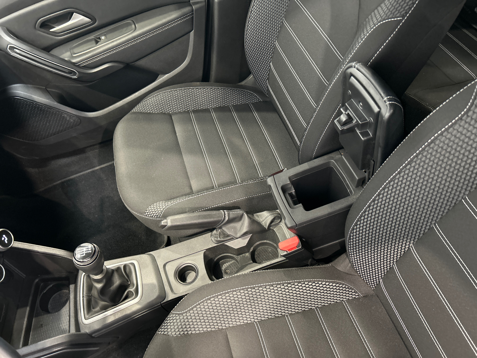 DACIA DUSTER ECO-G 100 4x2 Journey +