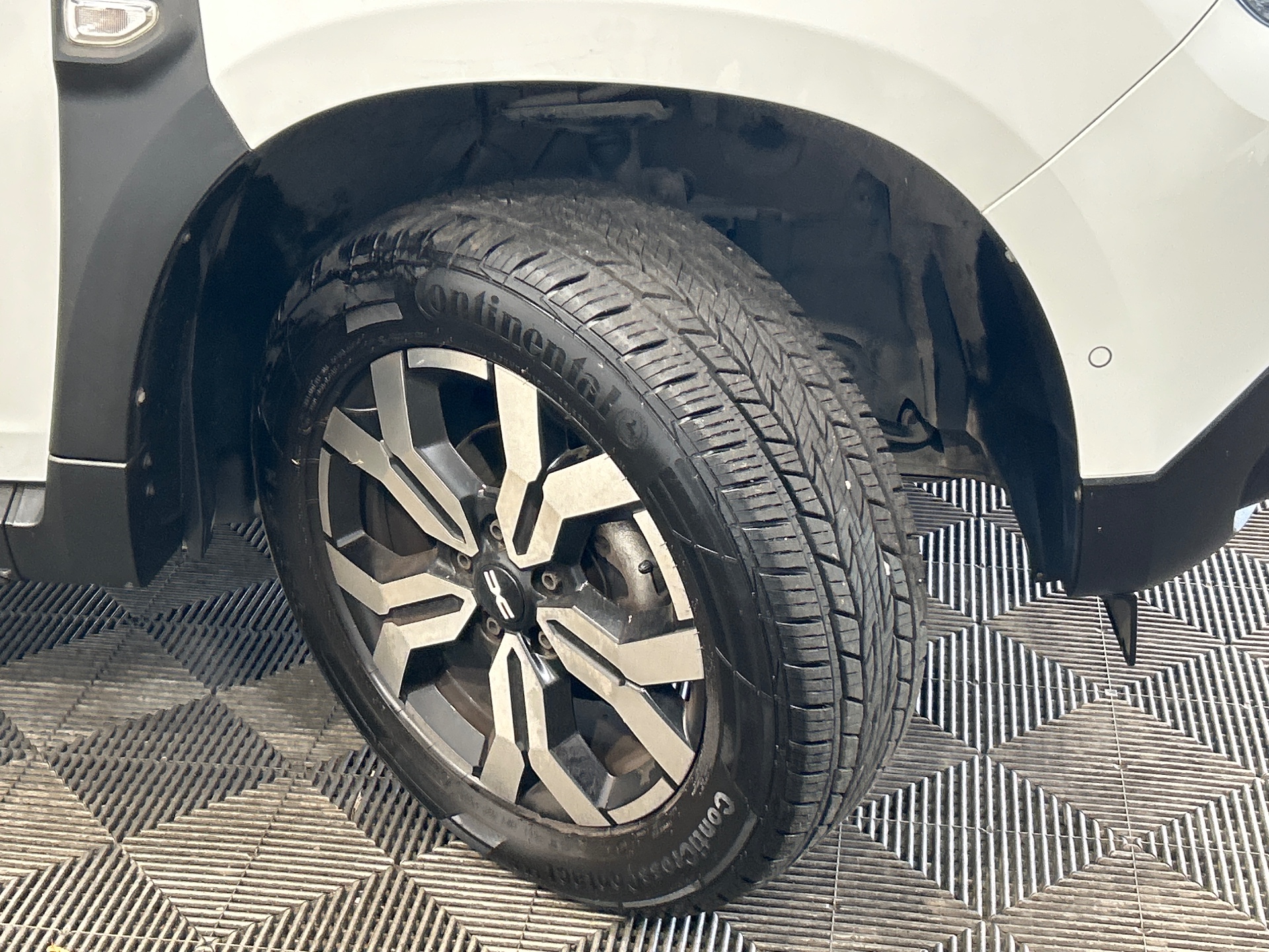DACIA DUSTER ECO-G 100 4x2 Journey + — expertise