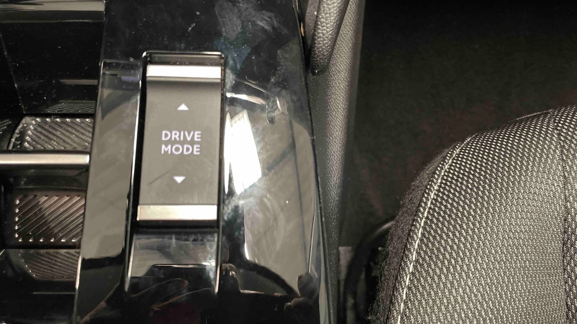 CITROEN C4 Hybride 145 ch e-DCS6 Max