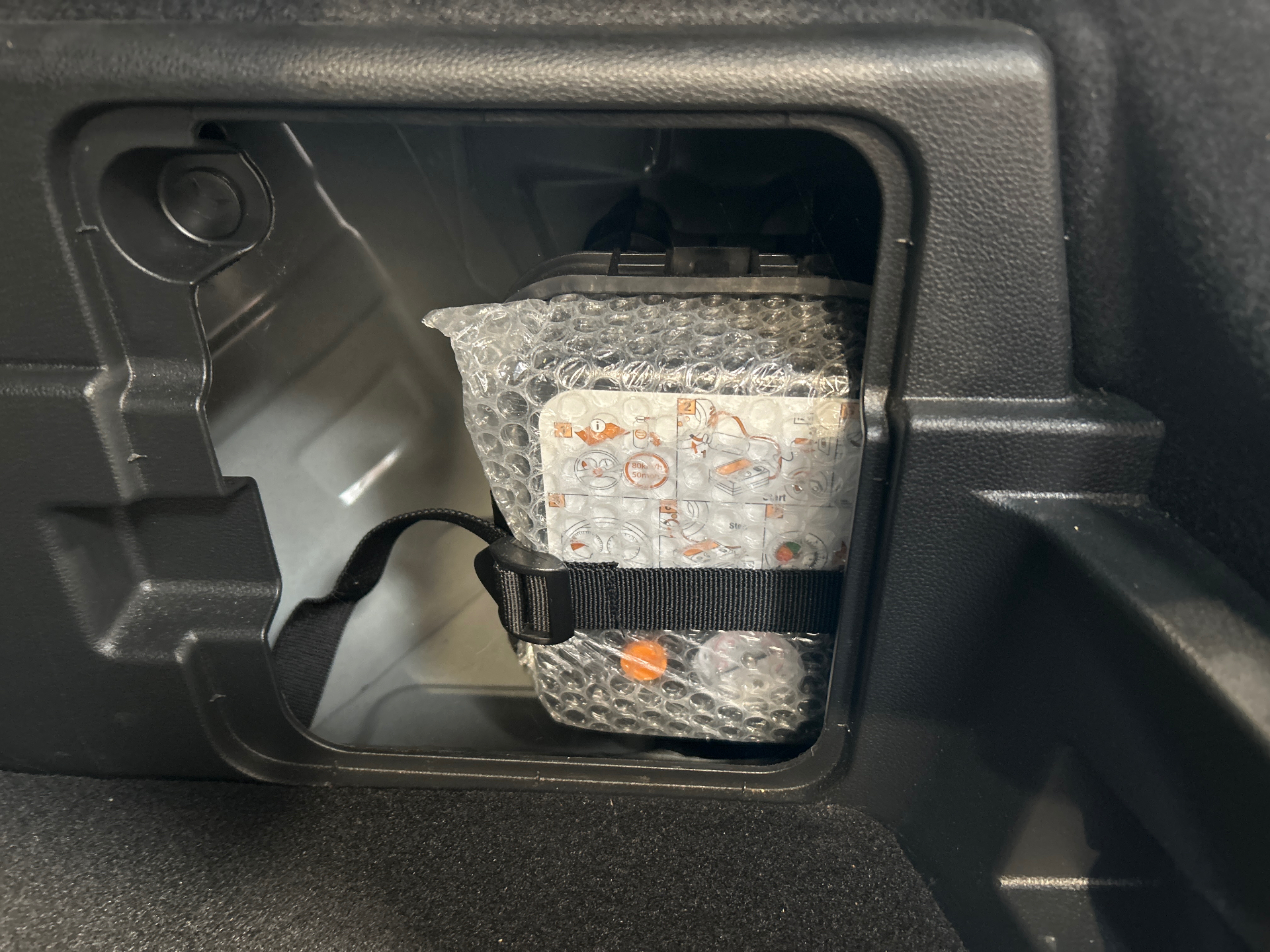 RENAULT ARKANA E-Tech 145 - 23 Techno