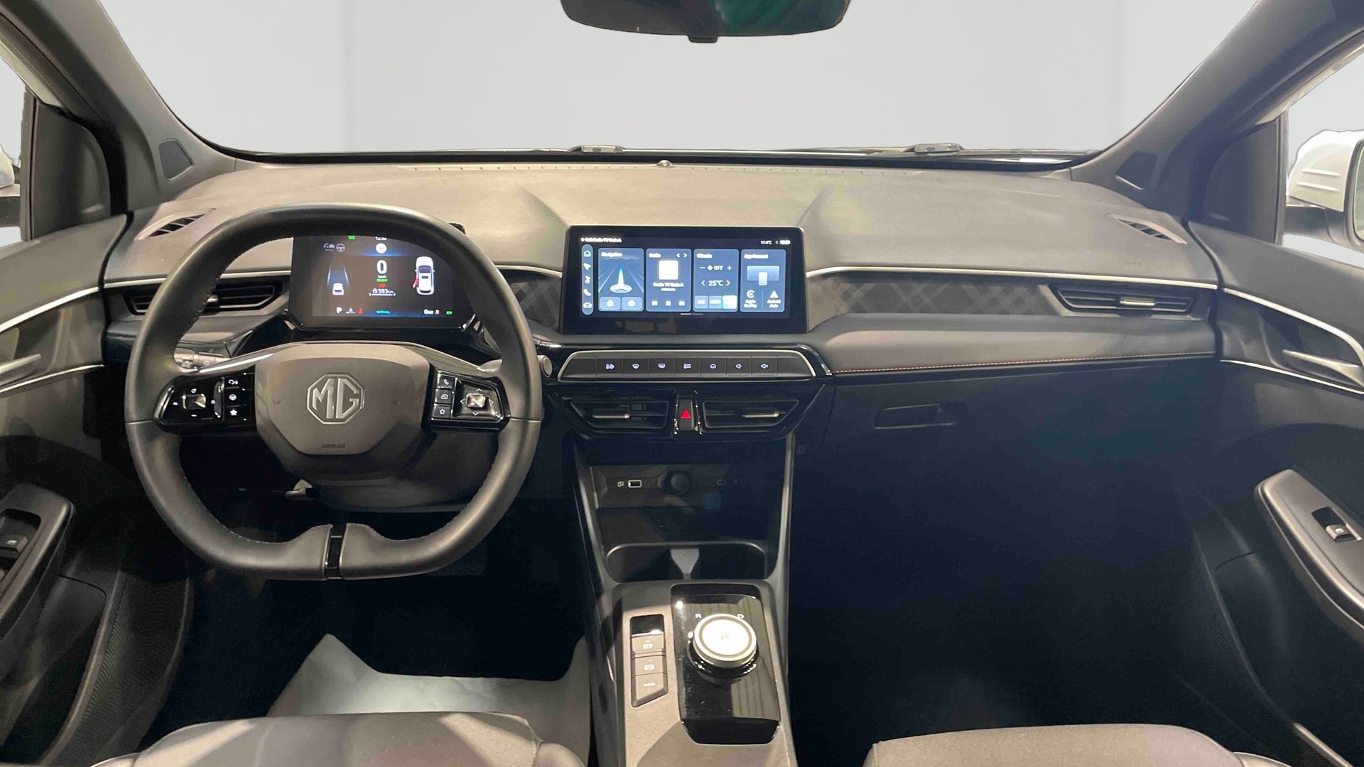 MG MG3 1.5 L Hybrid+ 195 ch Luxury