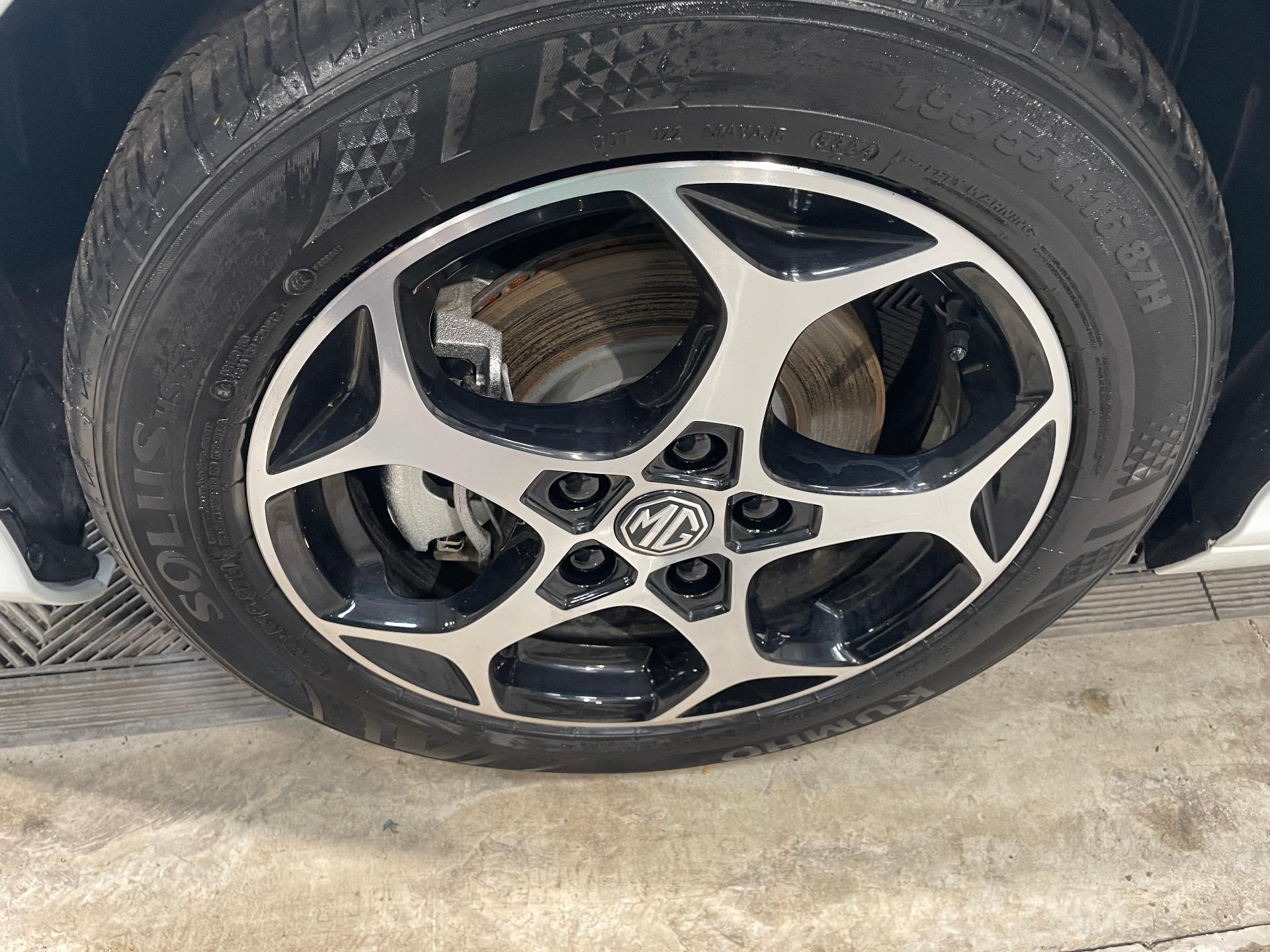 MG MG3 1.5 L Hybrid+ 195 ch Luxury — expertise