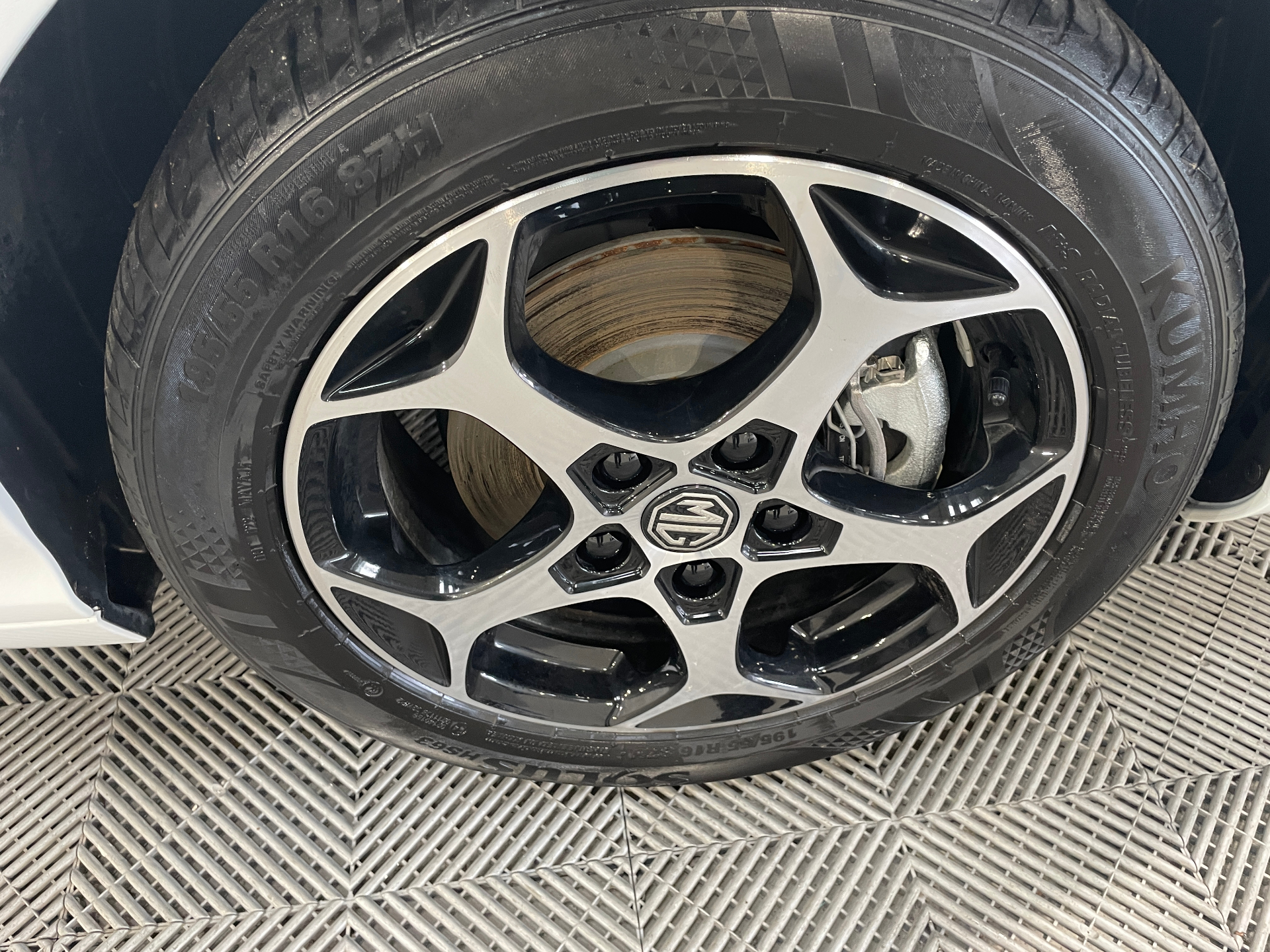 MG MG3 1.5 L Hybrid+ 195 ch Luxury — expertise